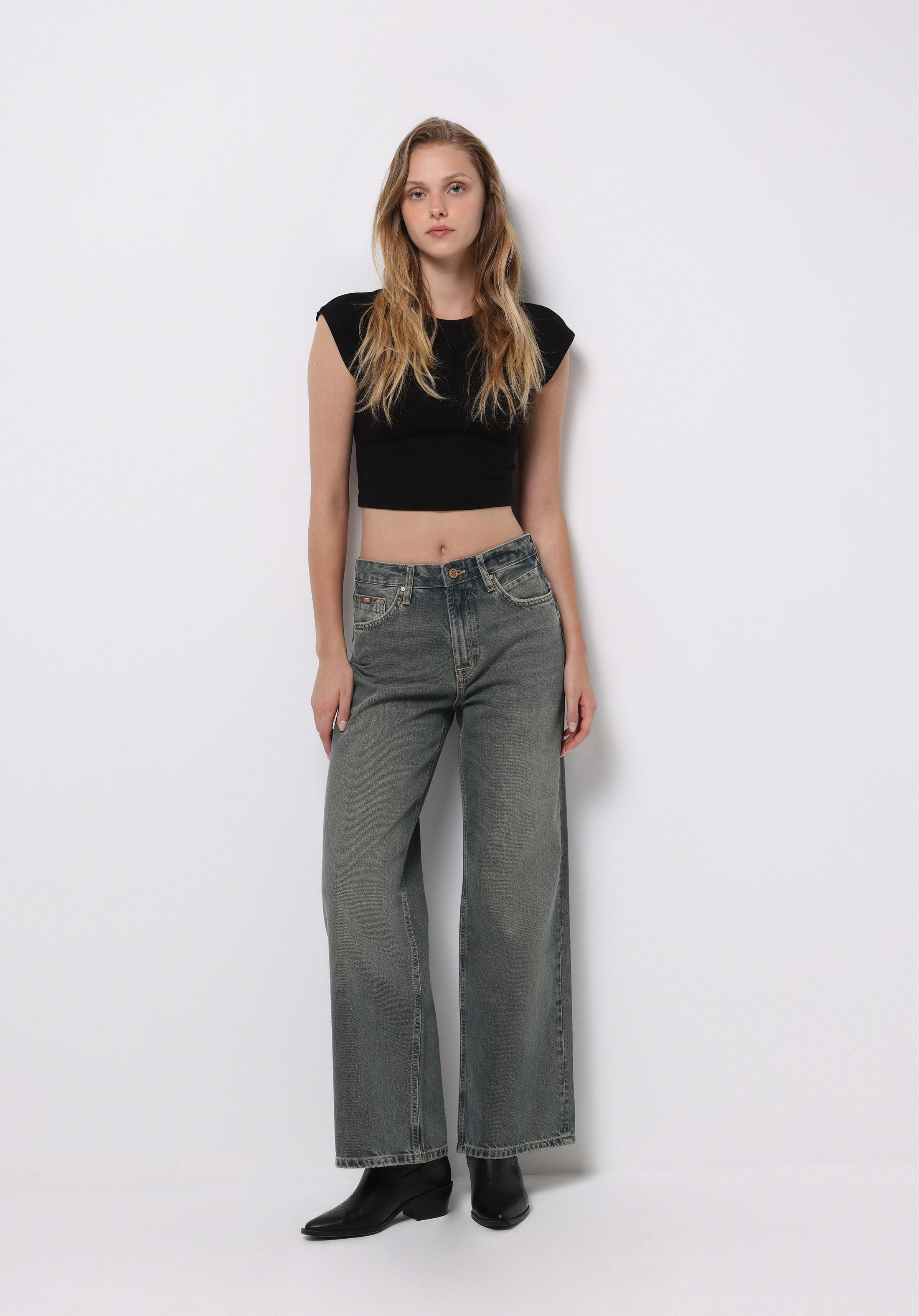 Afișați detalii pentru Pantaloni De Dama Albastru Regular Fit 970 Berry Cl1076891