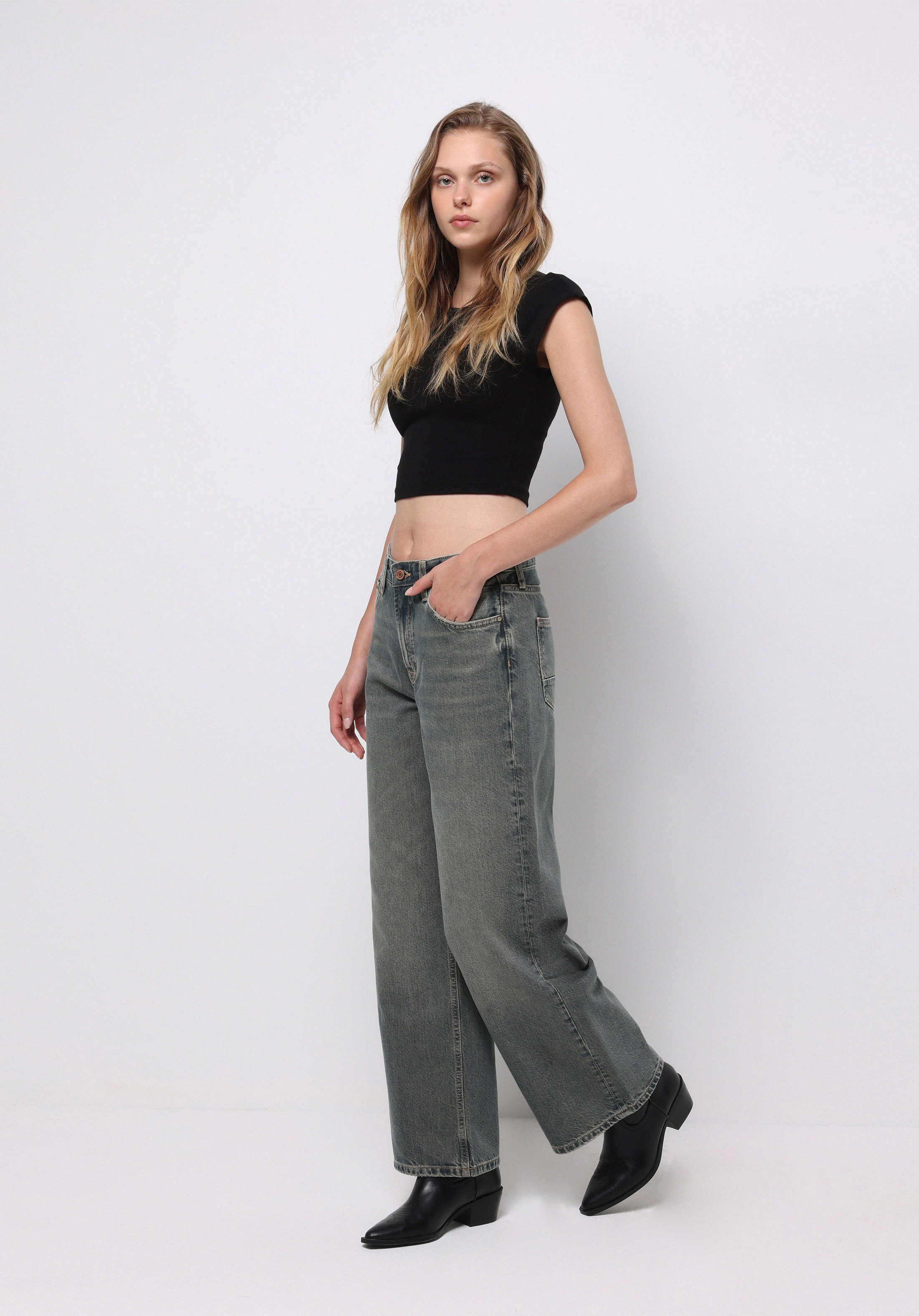 Afișați detalii pentru Pantaloni De Dama Albastru Regular Fit 970 Berry Cl1076891