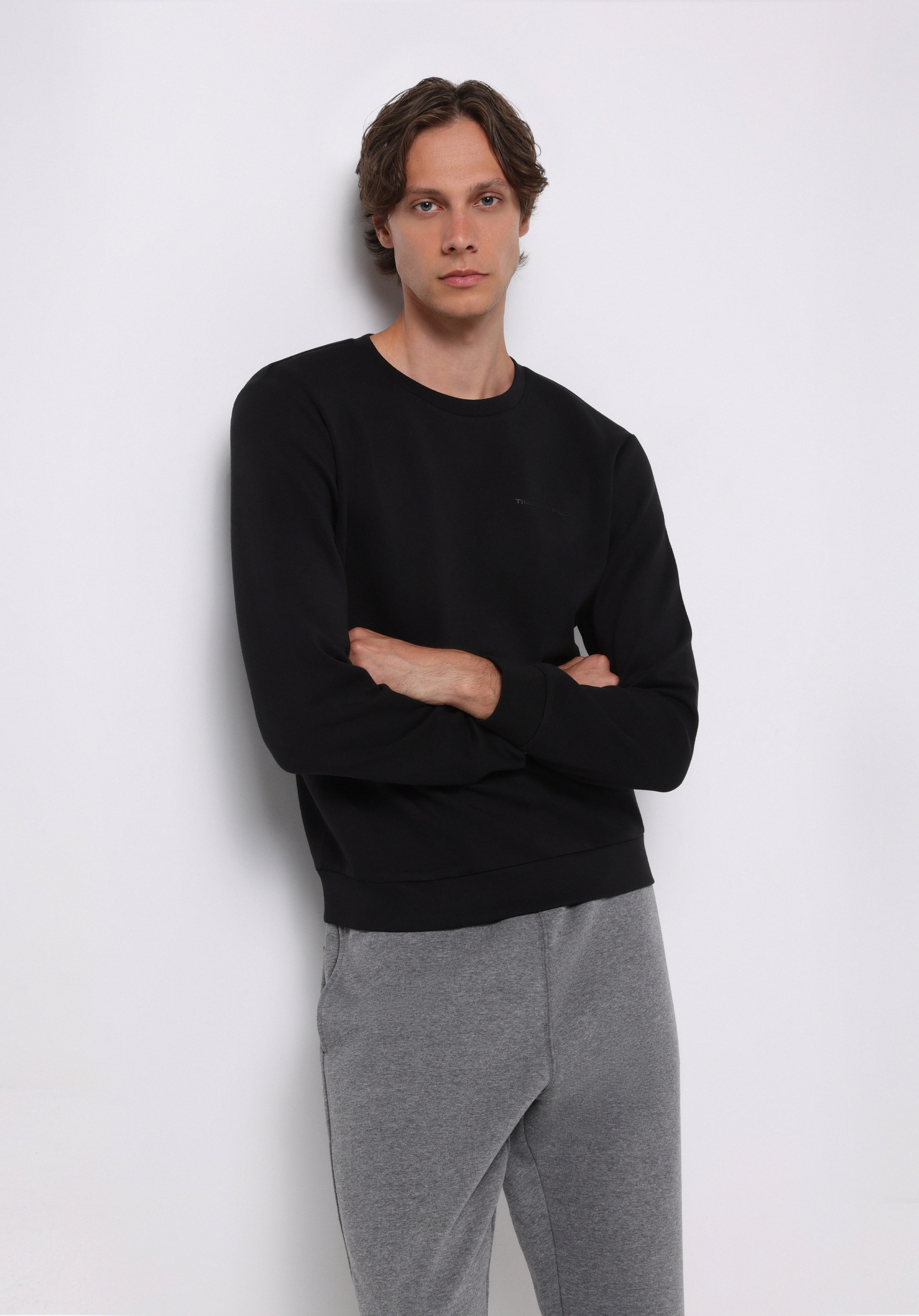 Afișați detalii pentru Hanorac / Bluza De Barbati Negru Regular Fit  Cl1077180