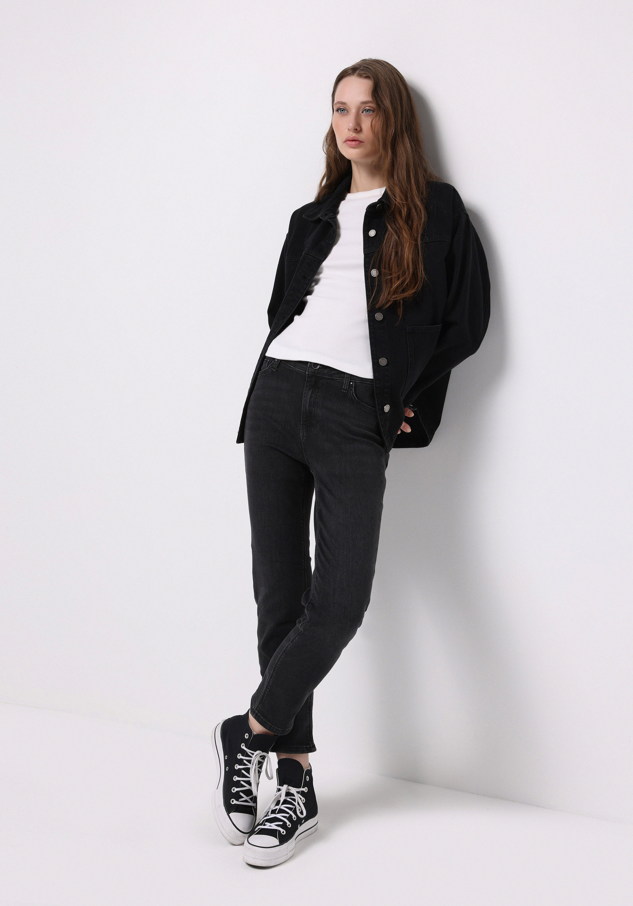Afișați detalii pentru Pantaloni De Dama Negru Slim Fit 703 Carla Cl1077115