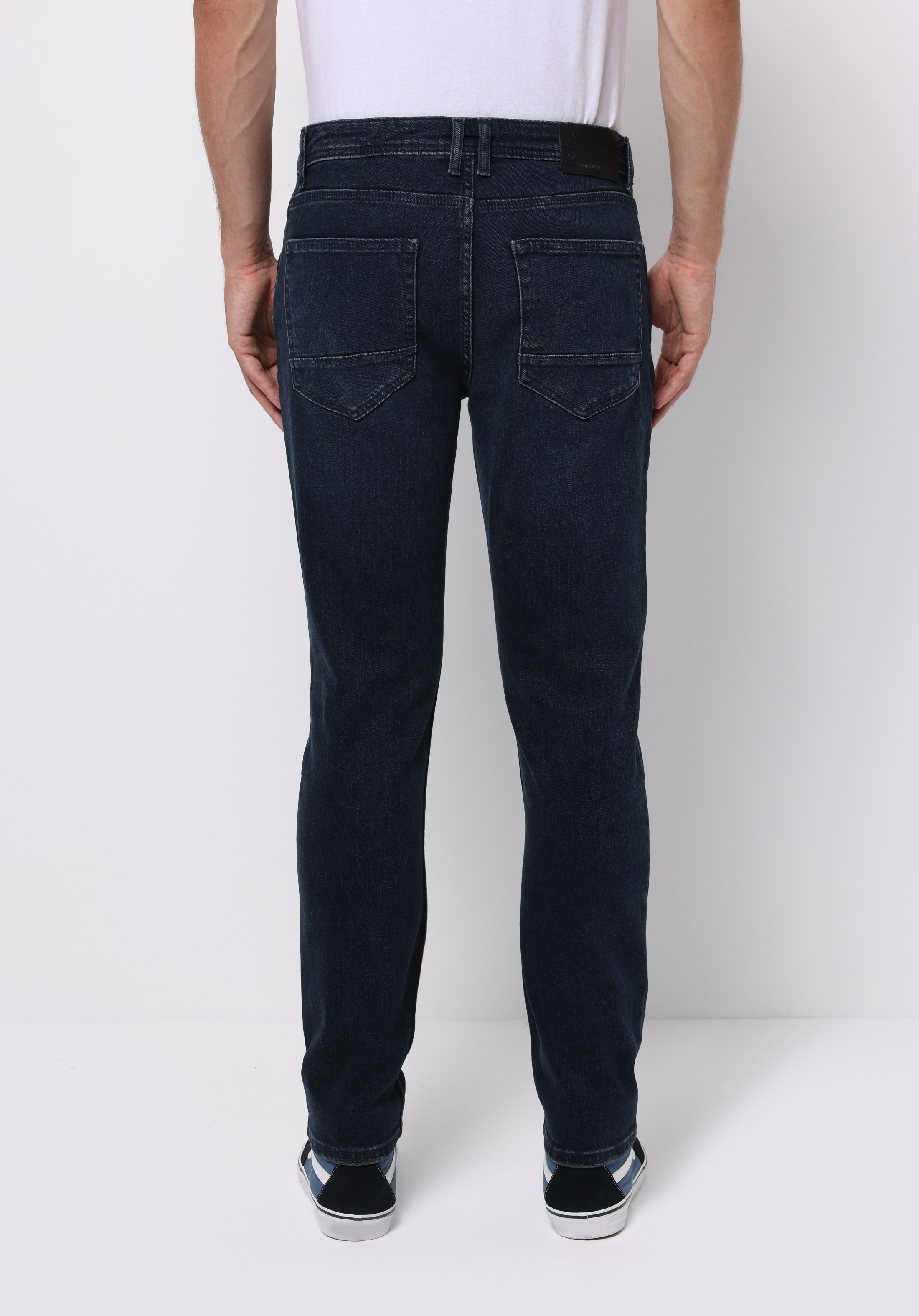 Afișați detalii pentru Pantaloni De Barbati Albastru Straight Fit 044 Karl Cl1076971