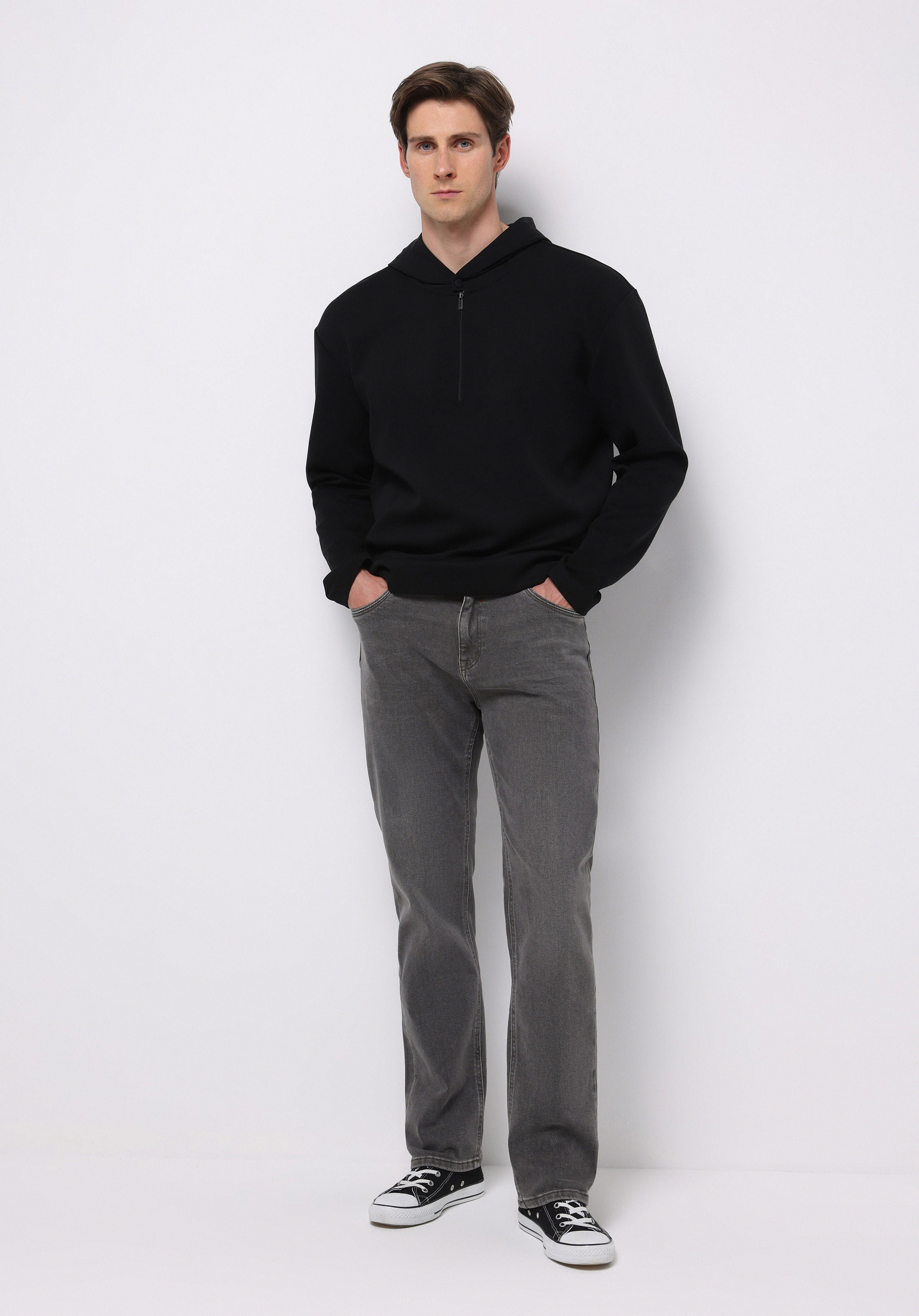 Afișați detalii pentru Pantaloni De Barbati Negru Regular Fit 045 David Cl1076981