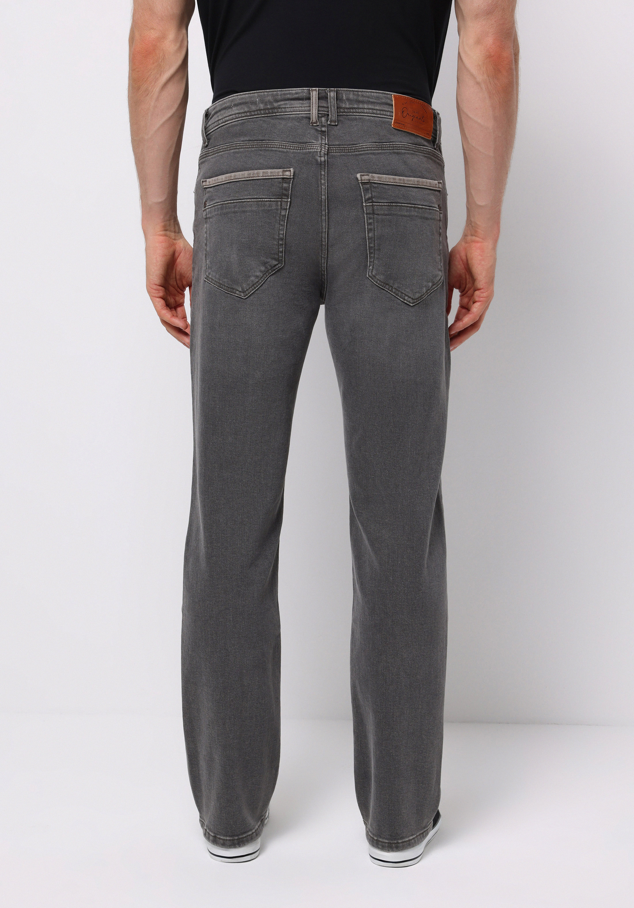 Afișați detalii pentru Pantaloni De Barbati Negru Regular Fit 045 David Cl1076981
