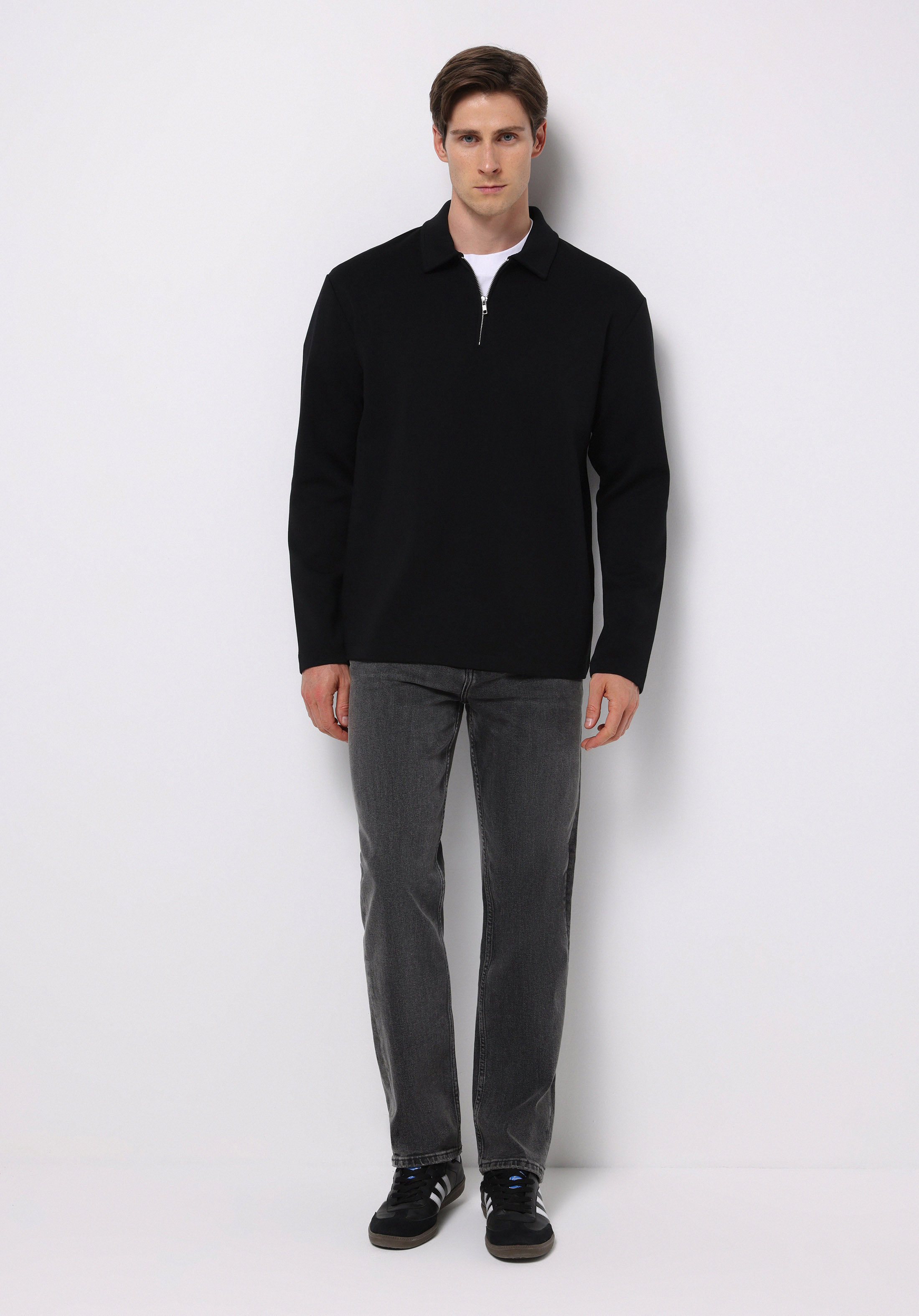 Afișați detalii pentru Pantaloni De Barbati Negru Loose Straight Fit  Cl1077183