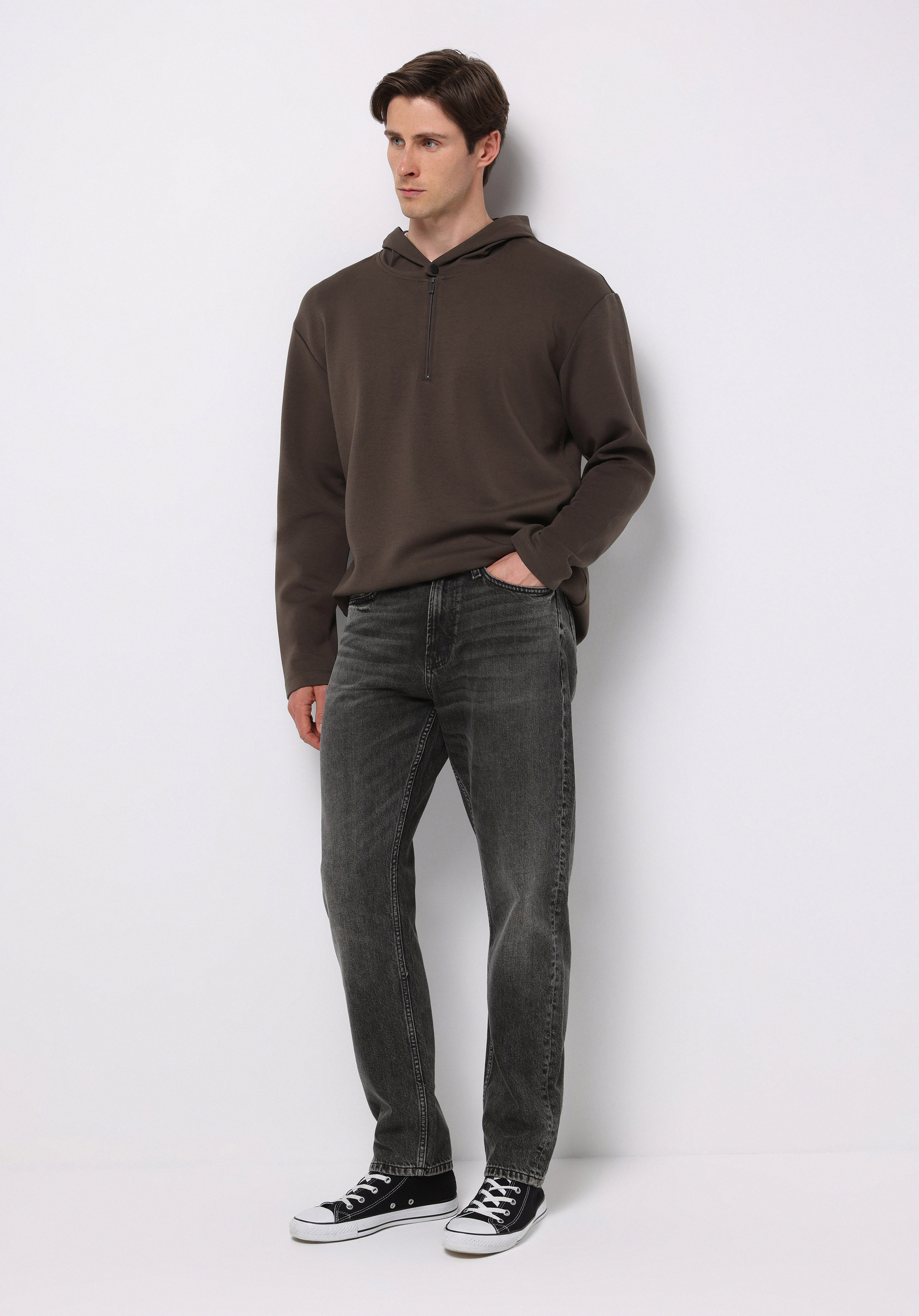 Afișați detalii pentru Pantaloni De Barbati Negru Loose Tapered Fit  Cl1077539