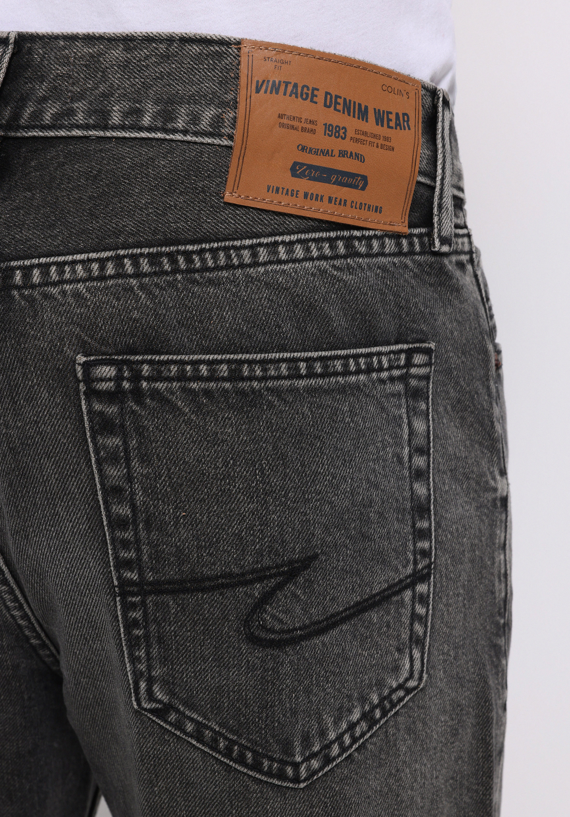 Afișați detalii pentru Pantaloni De Barbati Negru Loose Tapered Fit  Cl1077539