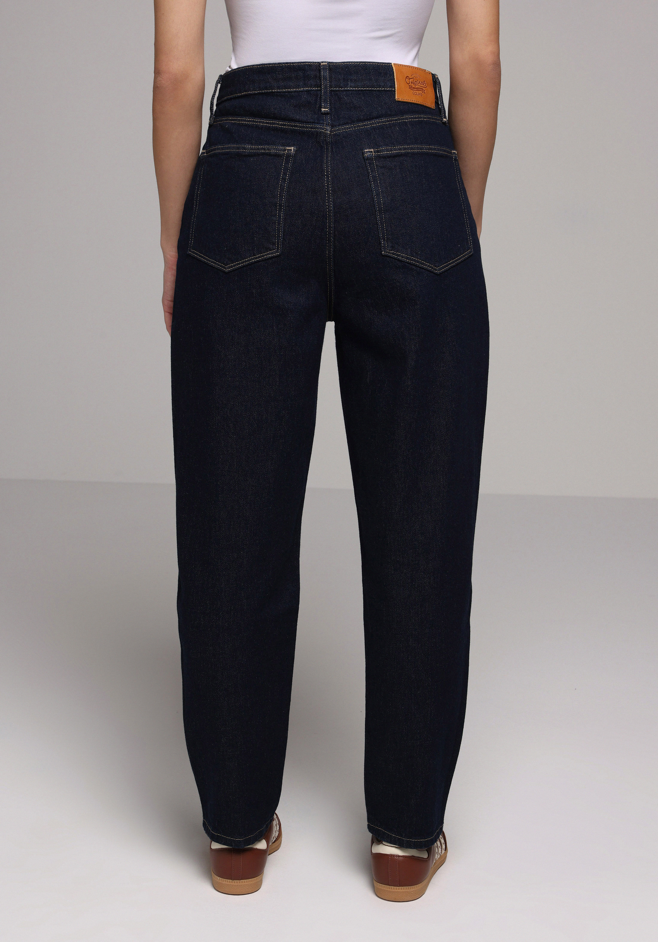 Afișați detalii pentru Pantaloni De Dama Albastru Inchis Mom Fit 896  Maria Cl1078233