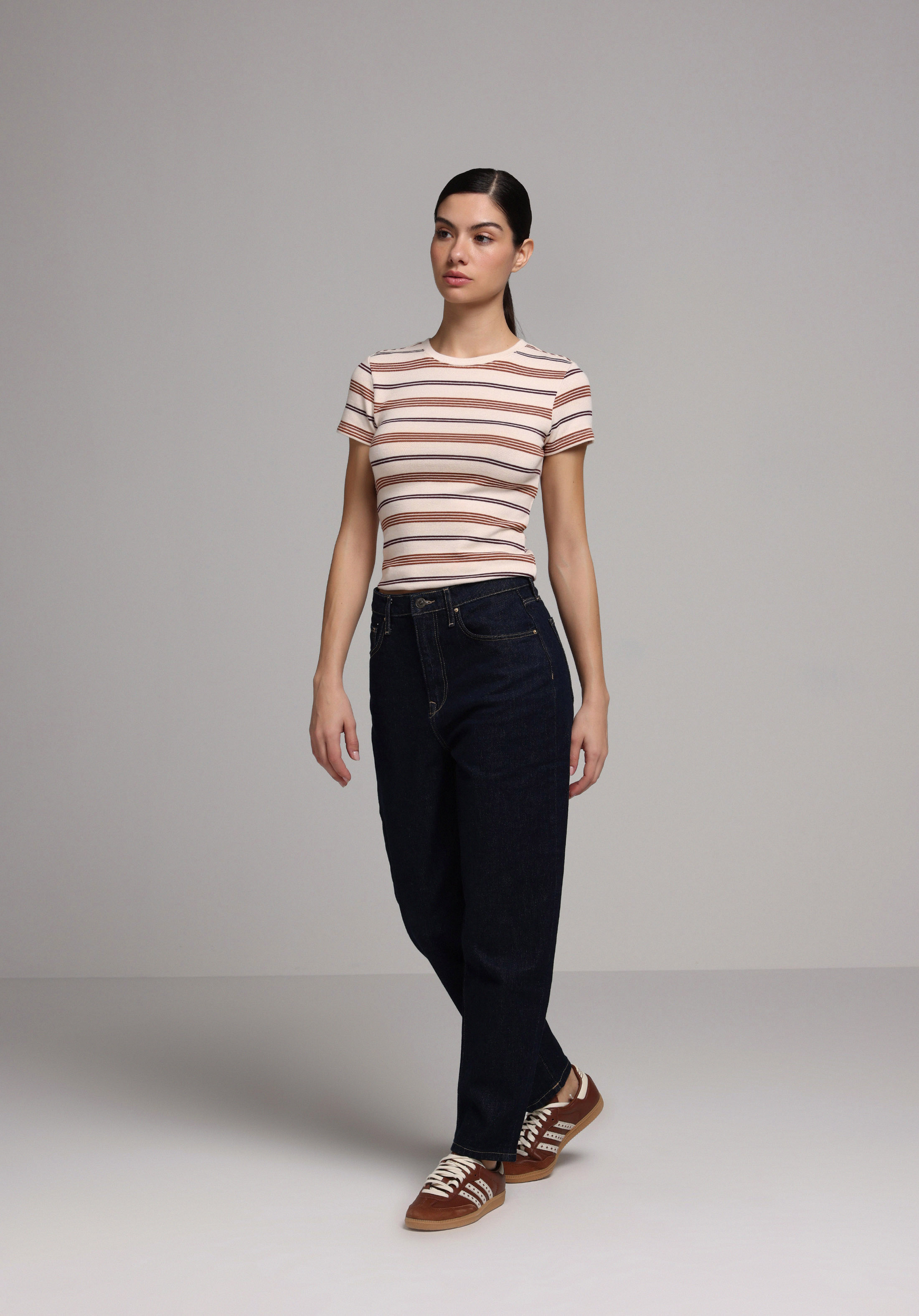 Afișați detalii pentru Pantaloni De Dama Albastru Inchis Mom Fit 896  Maria Cl1078233