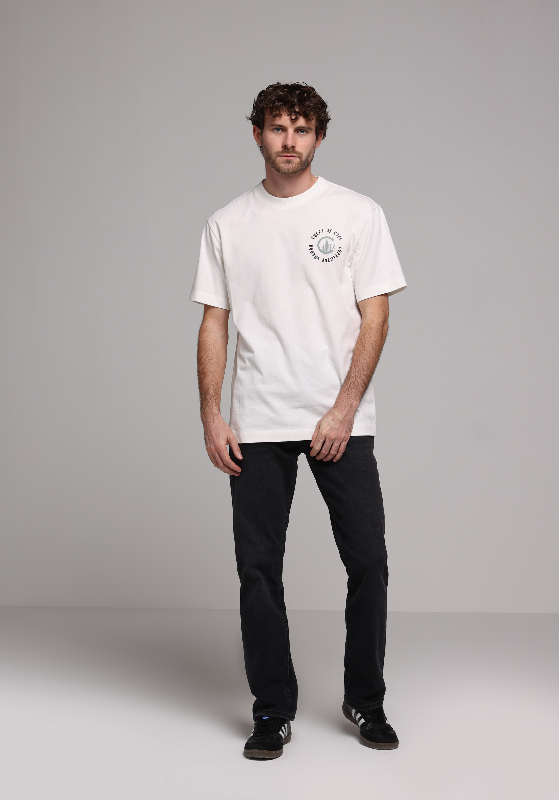 Afișați detalii pentru Pantaloni De Barbati  Regular Fit 045 David Cl1078165