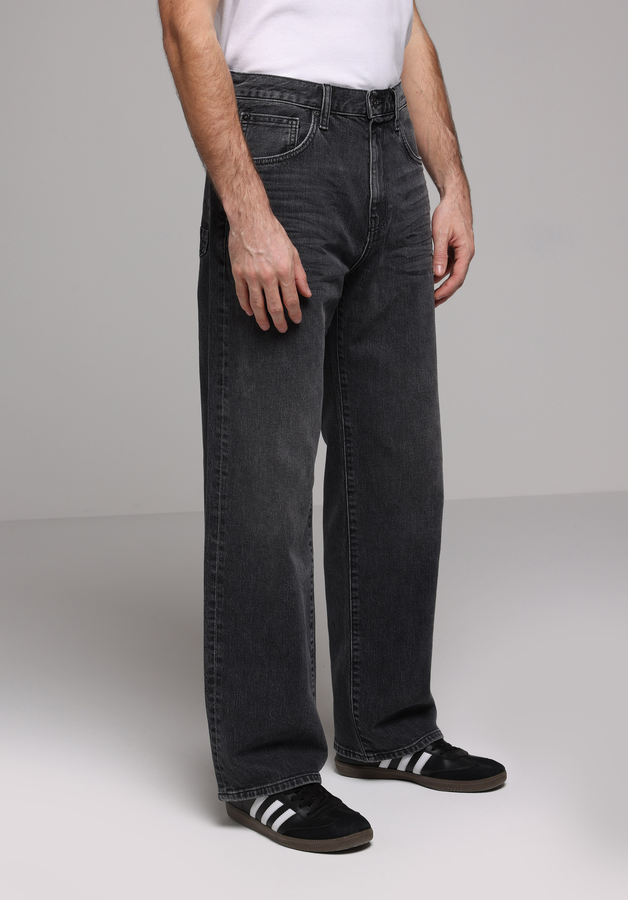 Afișați detalii pentru Pantaloni De Barbati Negru Relaxed Fit  Cl1078189