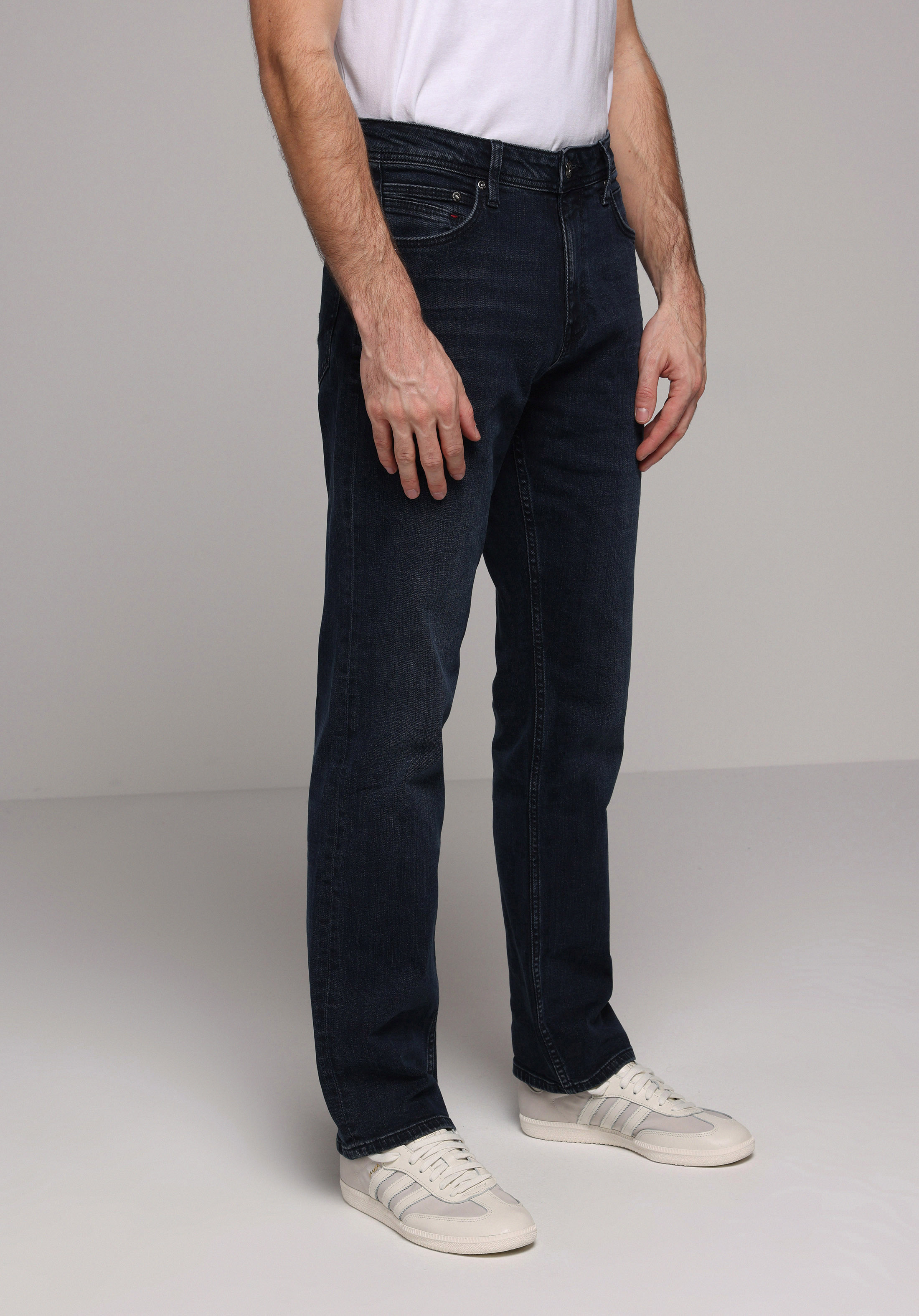 Afișați detalii pentru Pantaloni De Barbati  Regular Fit 045 David Cl1078162