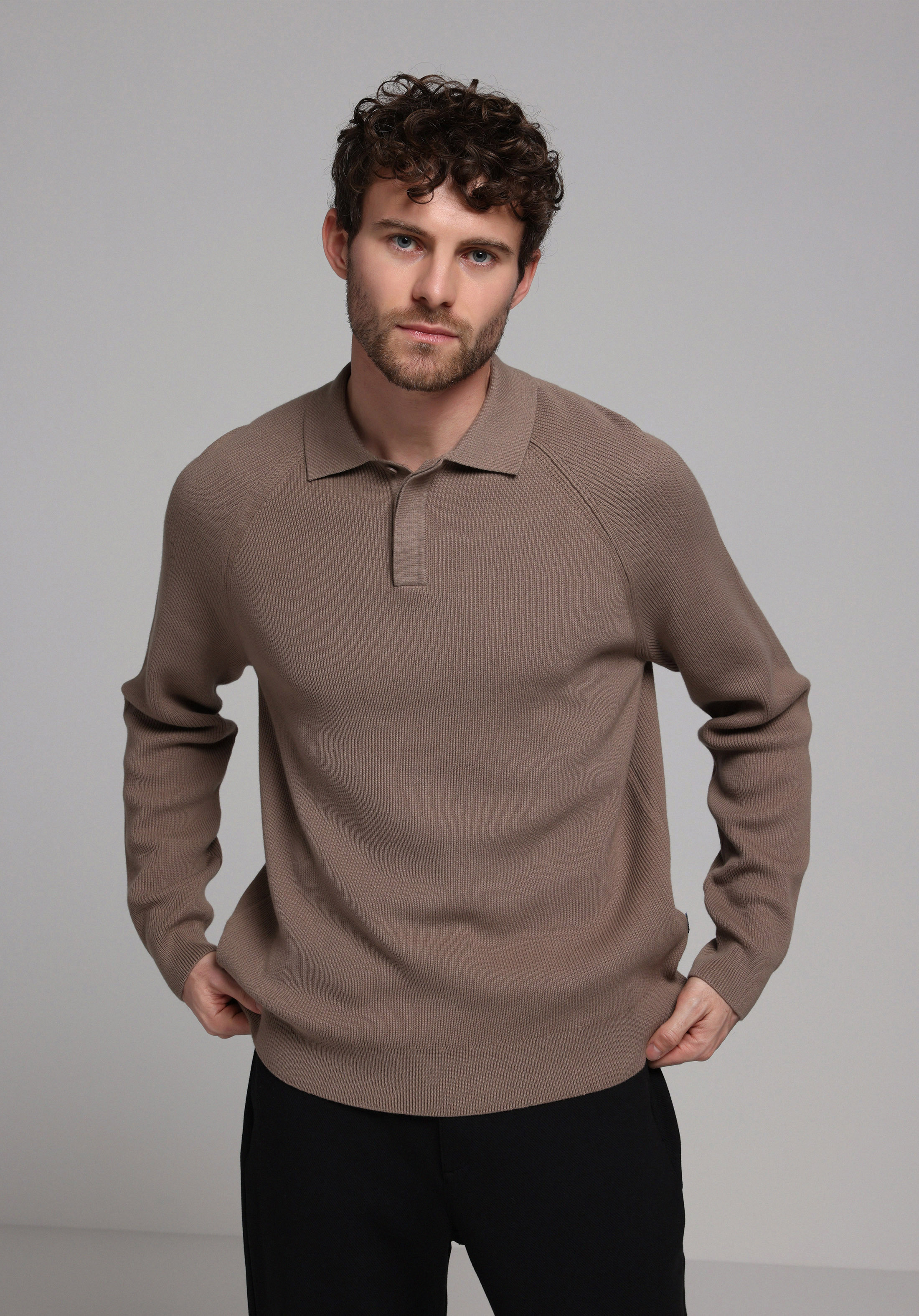 Afișați detalii pentru Pulover De Barbati Maro Regular Fit  Cl1077635