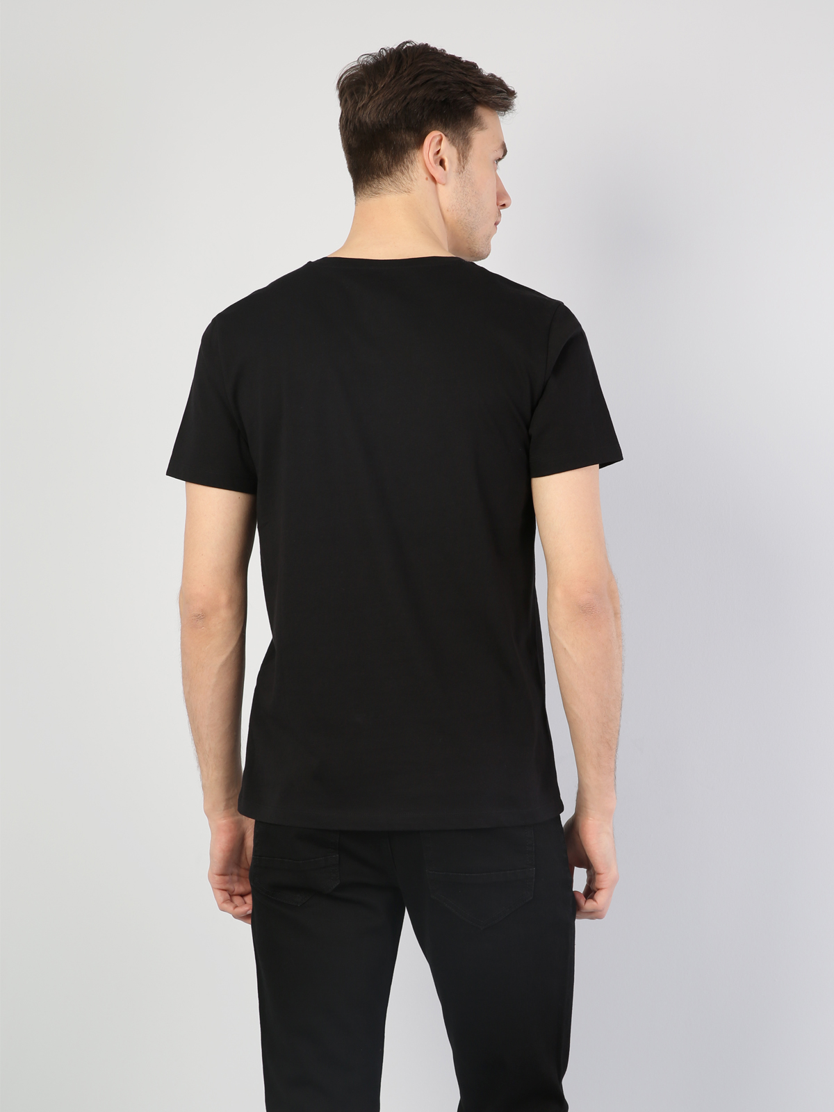 Afișați detalii pentru Tricou Cu Maneca Scurta De Barbati Negru Regular Fit  Cl1041238