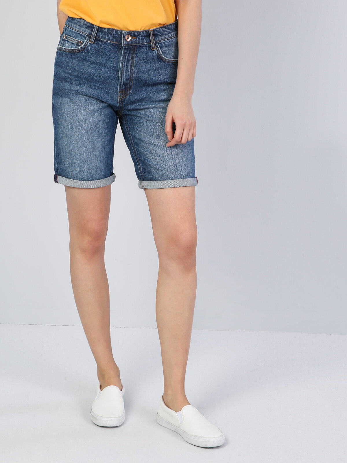 Afișați detalii pentru Short / Pantaloni Scurti De Dama Albastru Regular Fit  Cl1043970