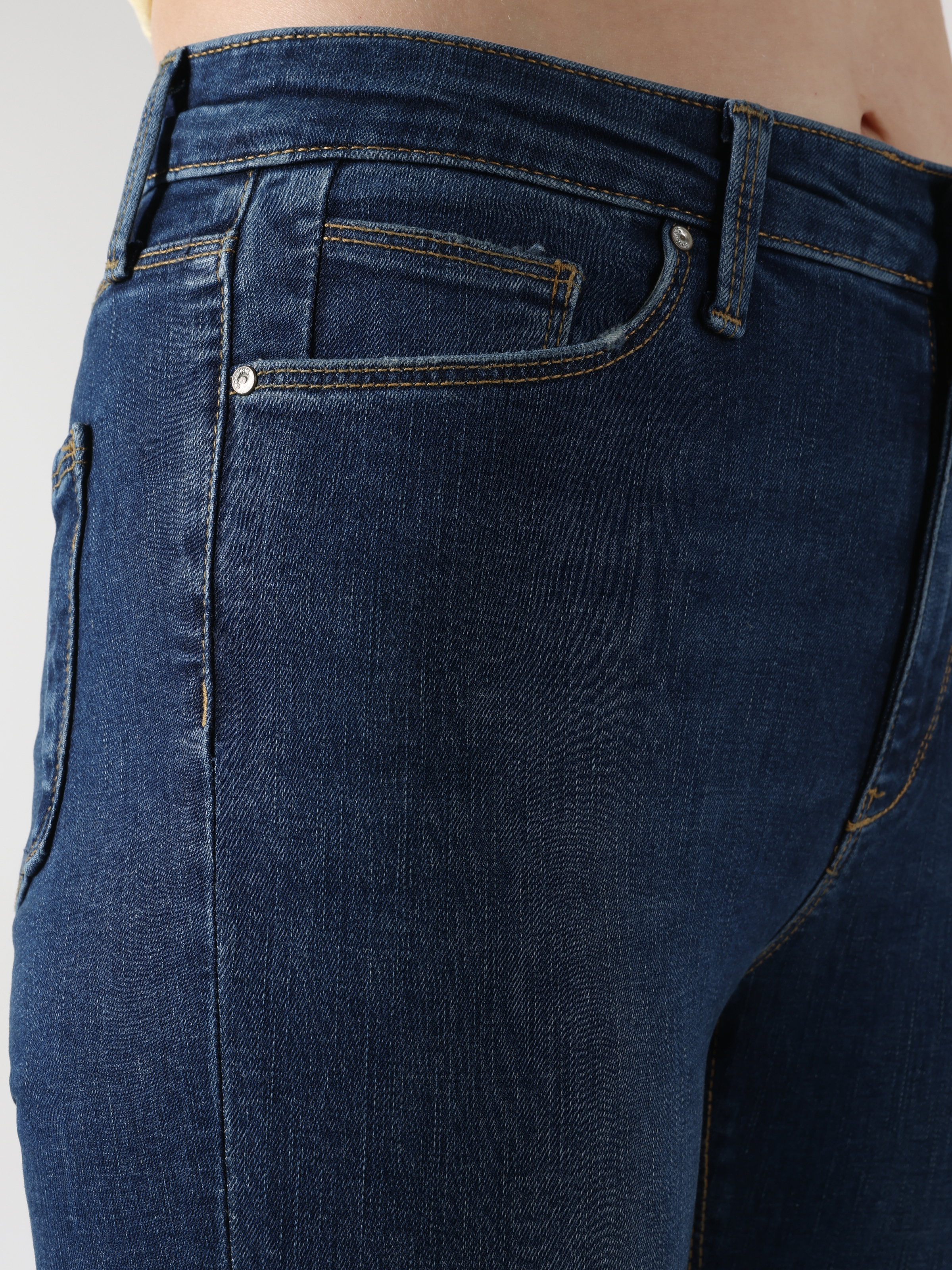Afișați detalii pentru Pantaloni De Dama Denim Skinny Fit 759 LARA