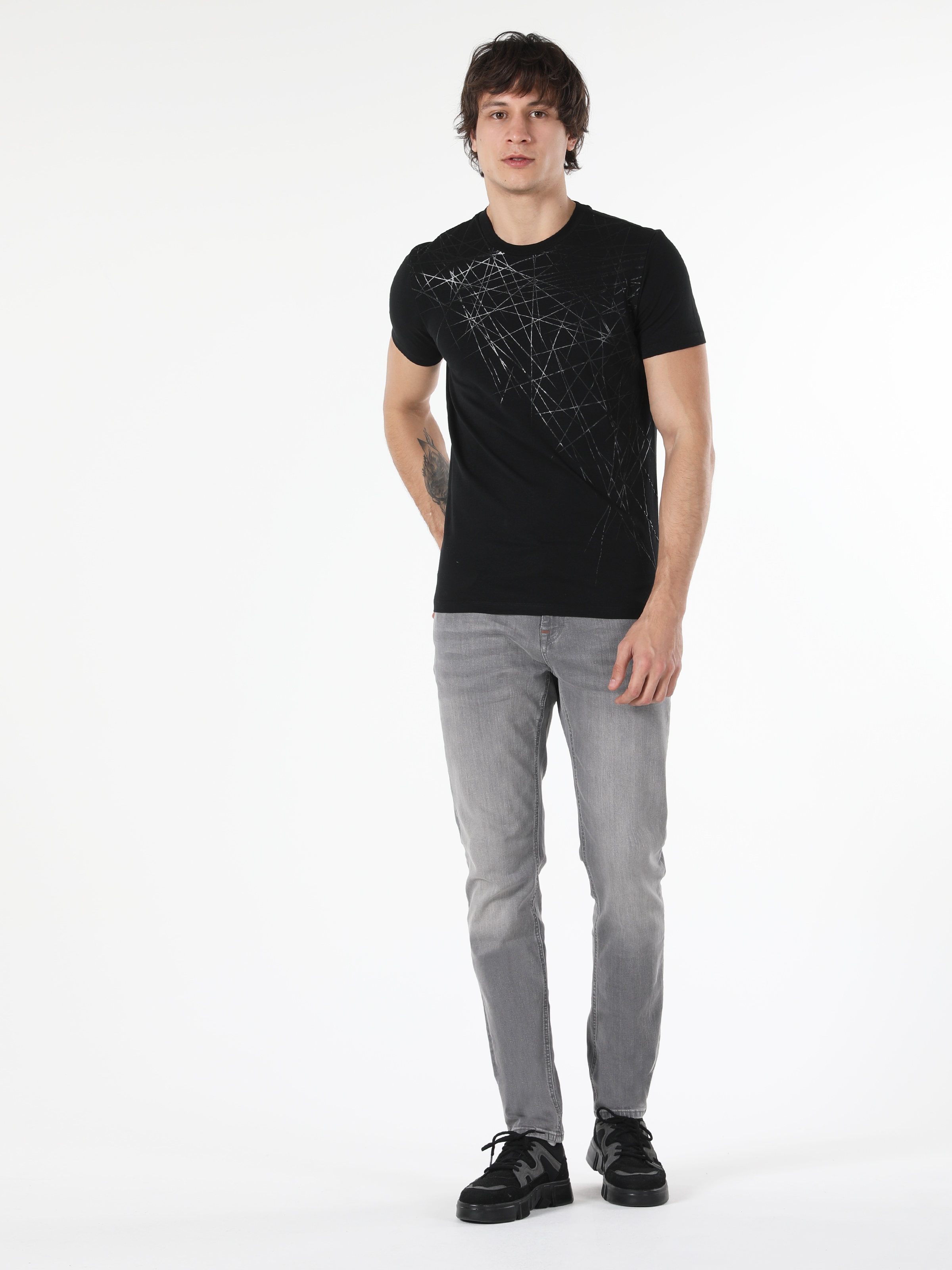 Afișați detalii pentru Tricou Cu Maneca Scurta De Barbati Negru Slim Fit  CL1056952