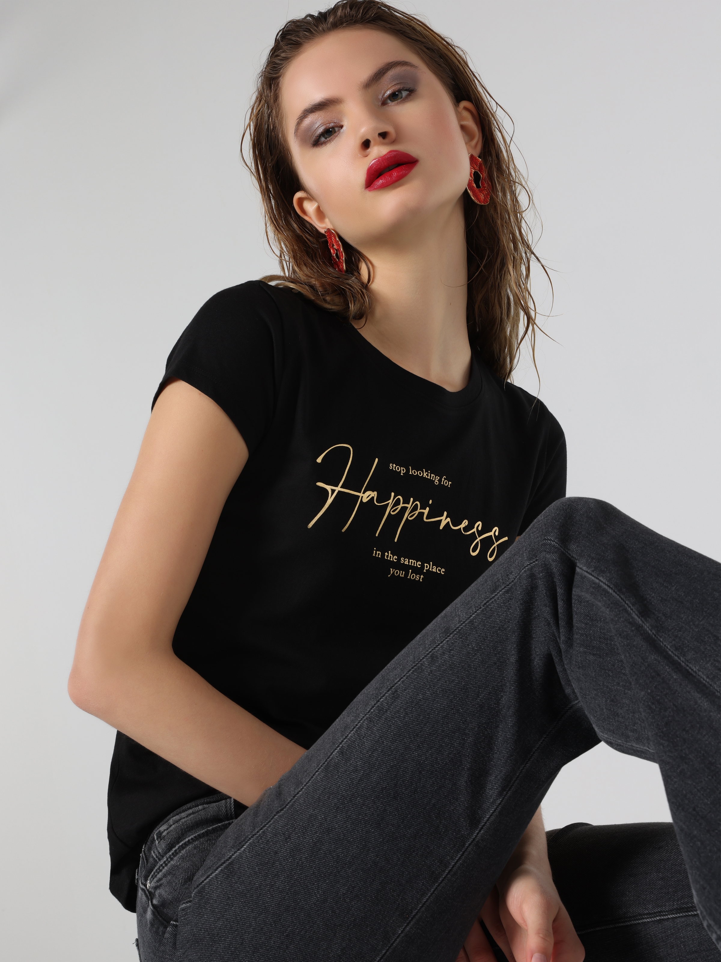 Afișați detalii pentru Tricou Cu Maneca Scurta De Dama Negru Regular Fit  CL1063444