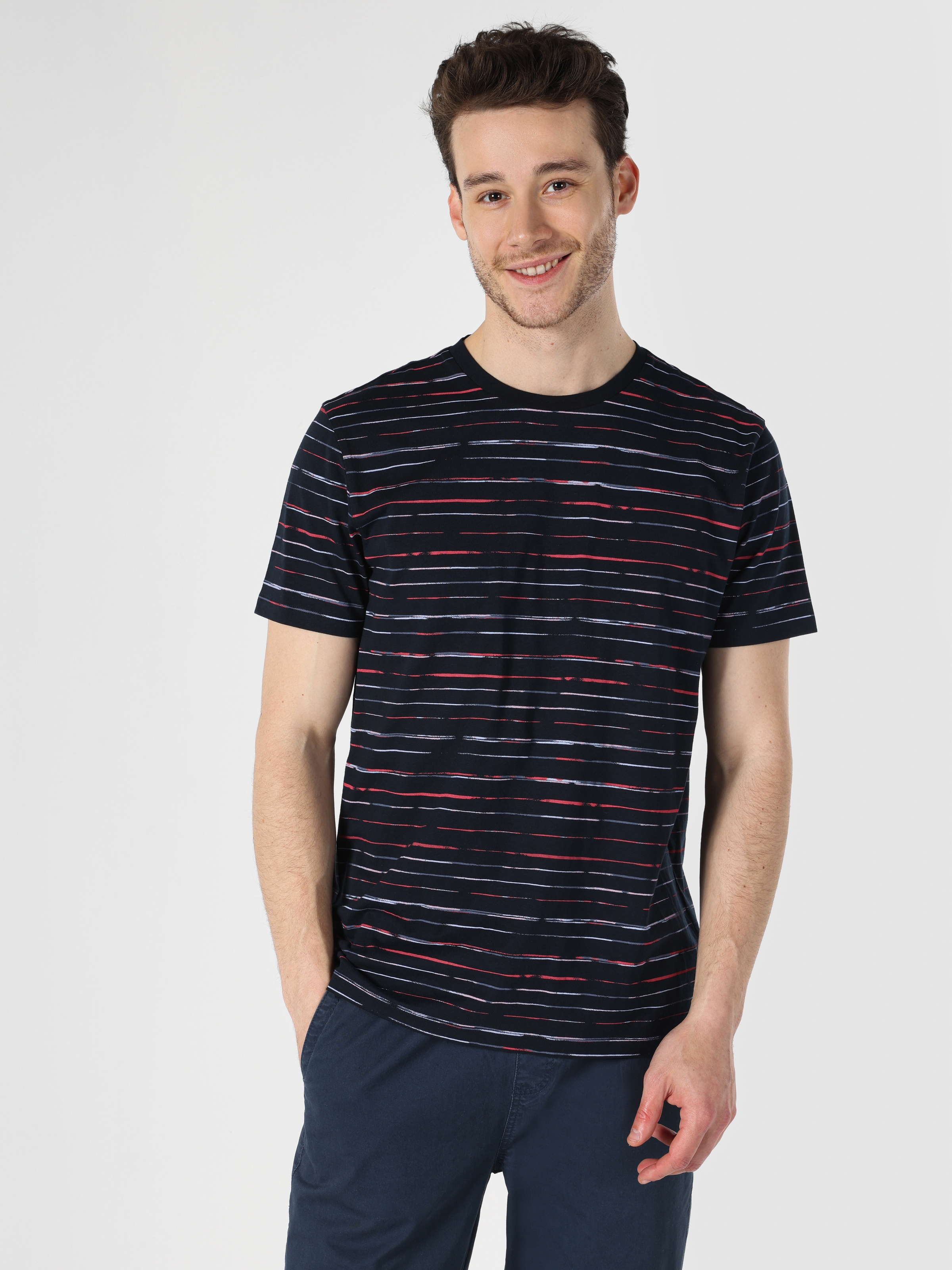 Afișați detalii pentru Tricou Cu Maneca Scurta De Barbati Albastru Marin Regular Fit  CL1062877