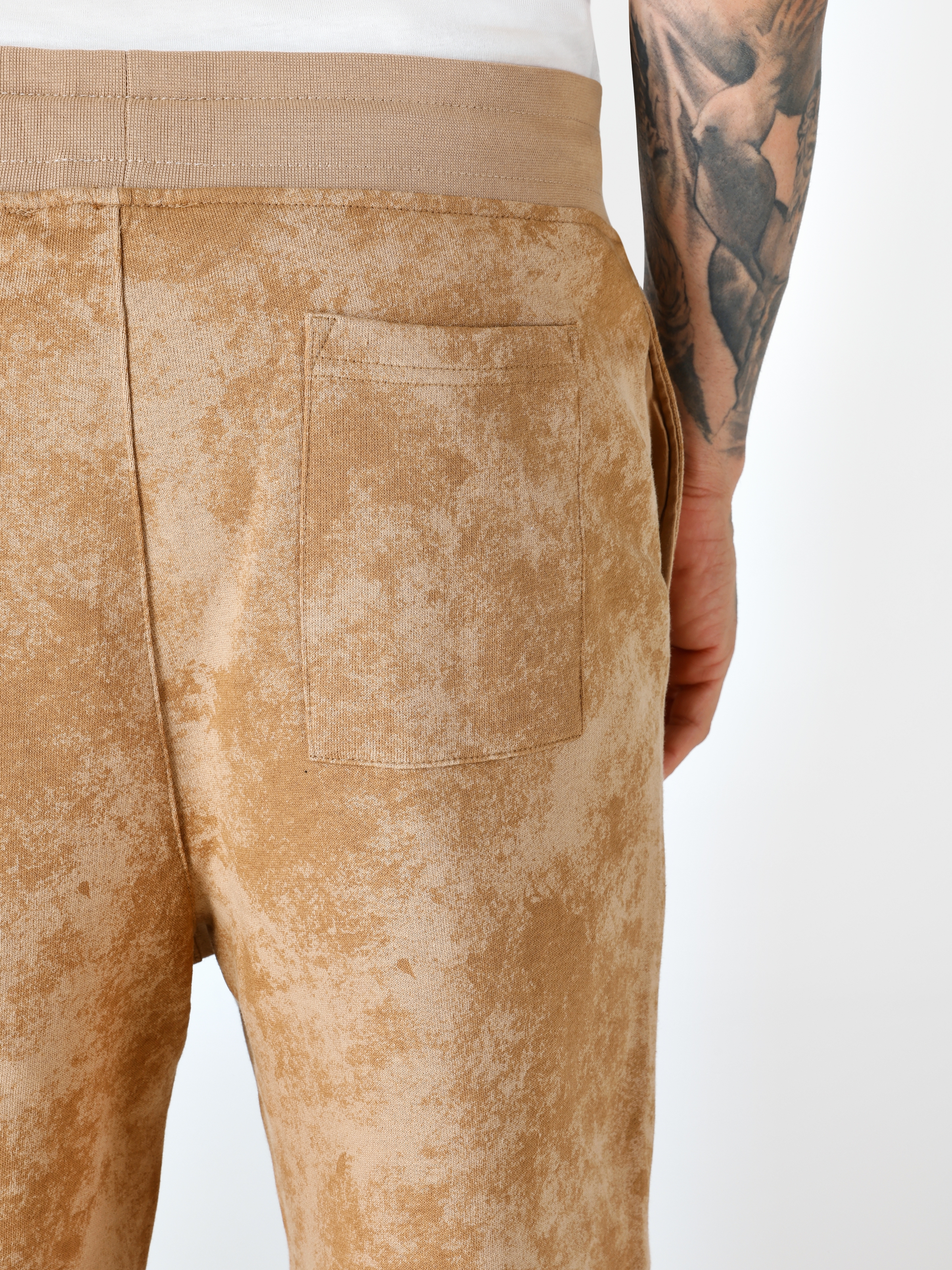 Afișați detalii pentru Short / Pantaloni Scurti De Barbati Maro Regular Fit  