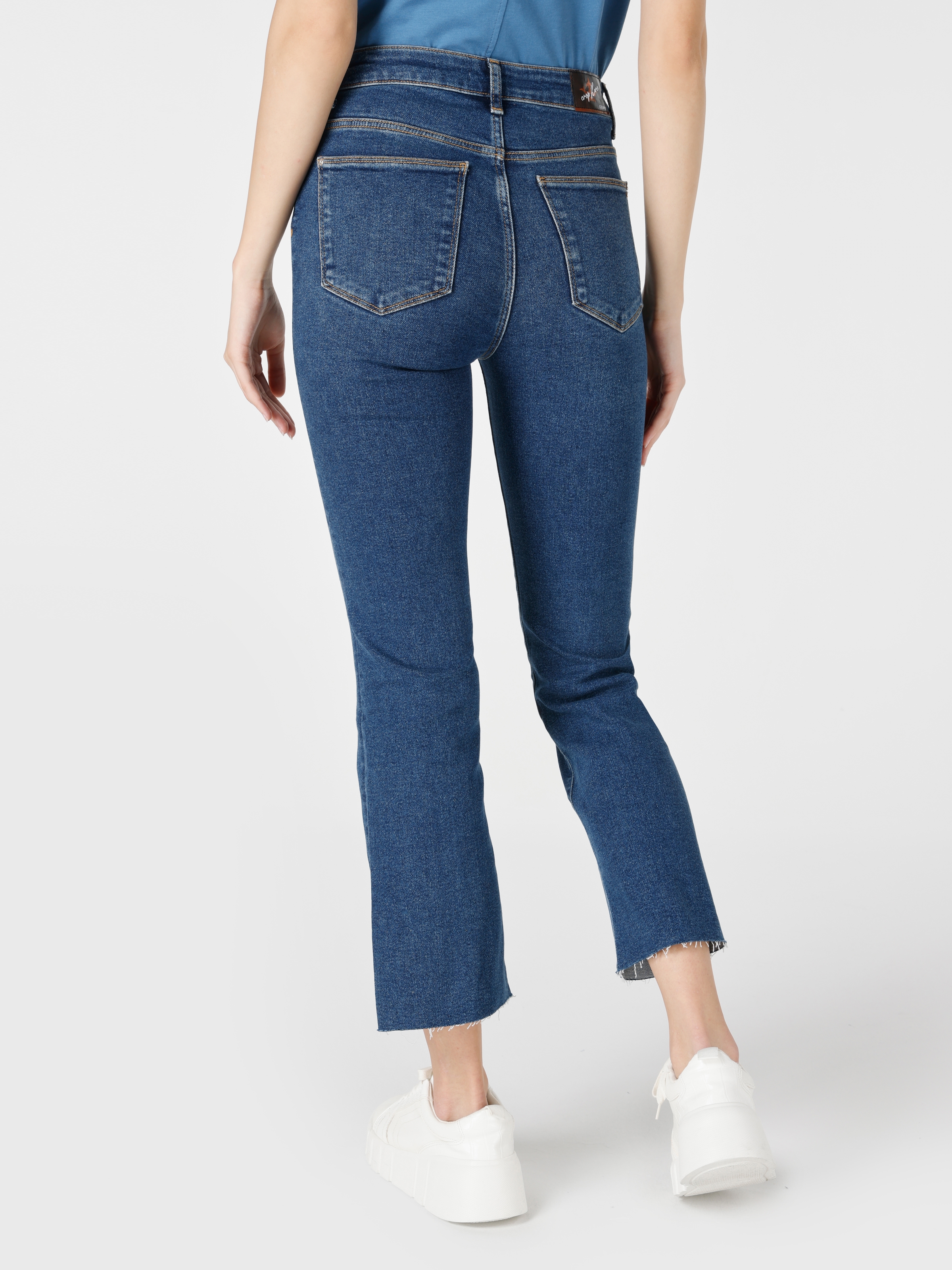 Afișați detalii pentru Pantaloni De Dama Denim Regular Fit 771 EMERY CL1066481