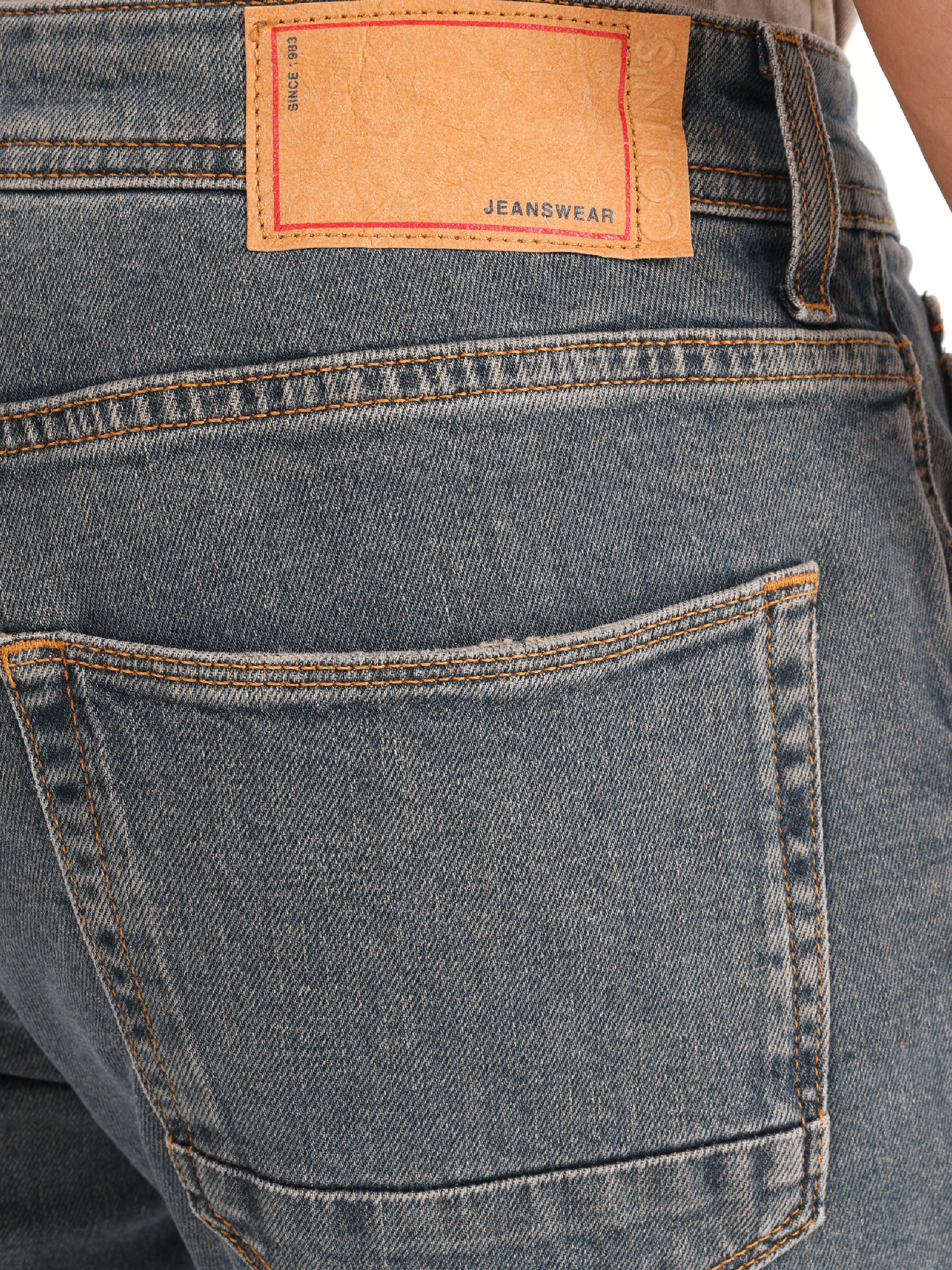 Afișați detalii pentru Pantaloni De Barbati Denim Straight Fit 044 KARL CL1065606
