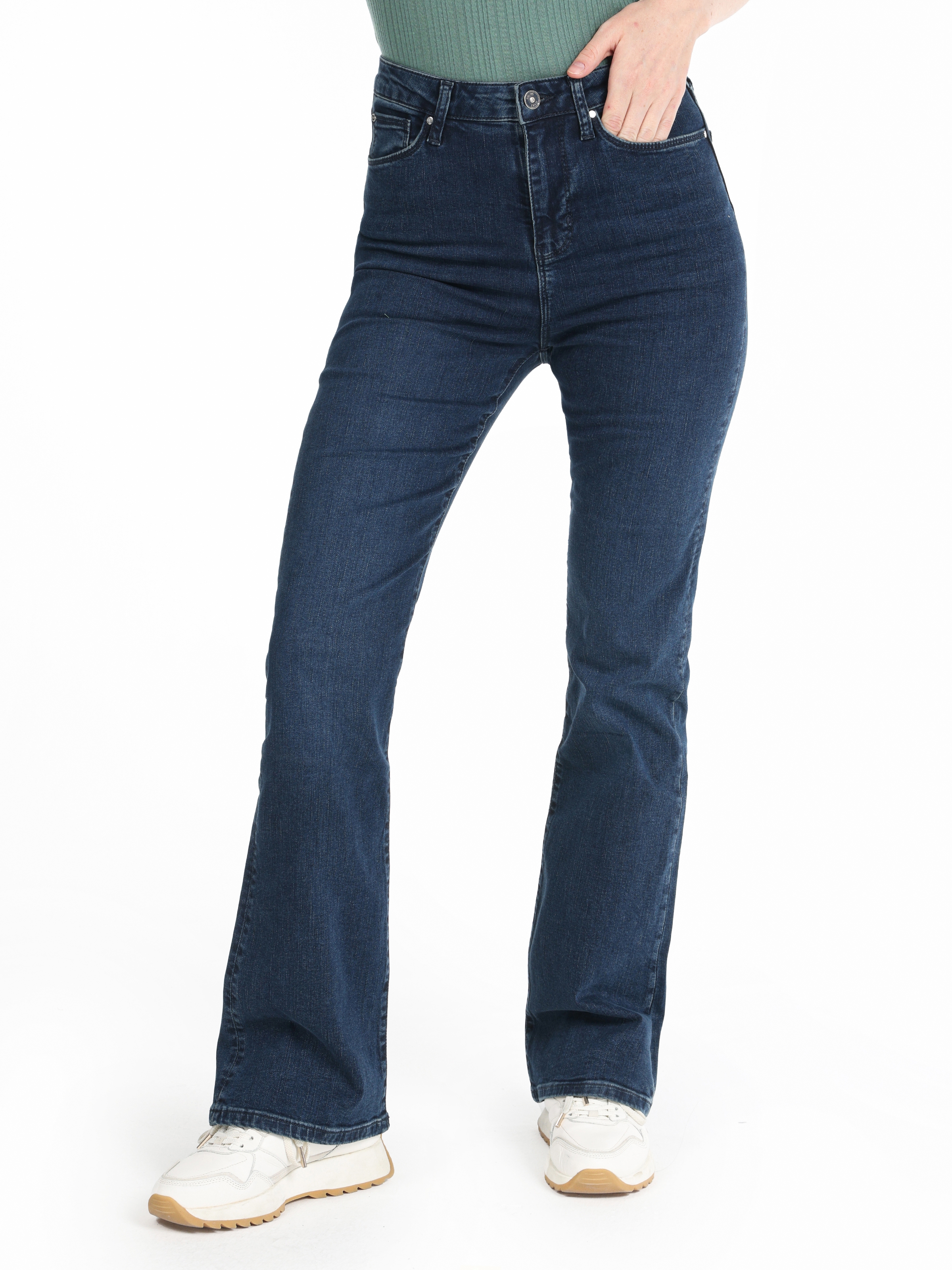 Afișați detalii pentru Pantaloni De Dama Albastru Regular Fit 791 MONICA CL1065552