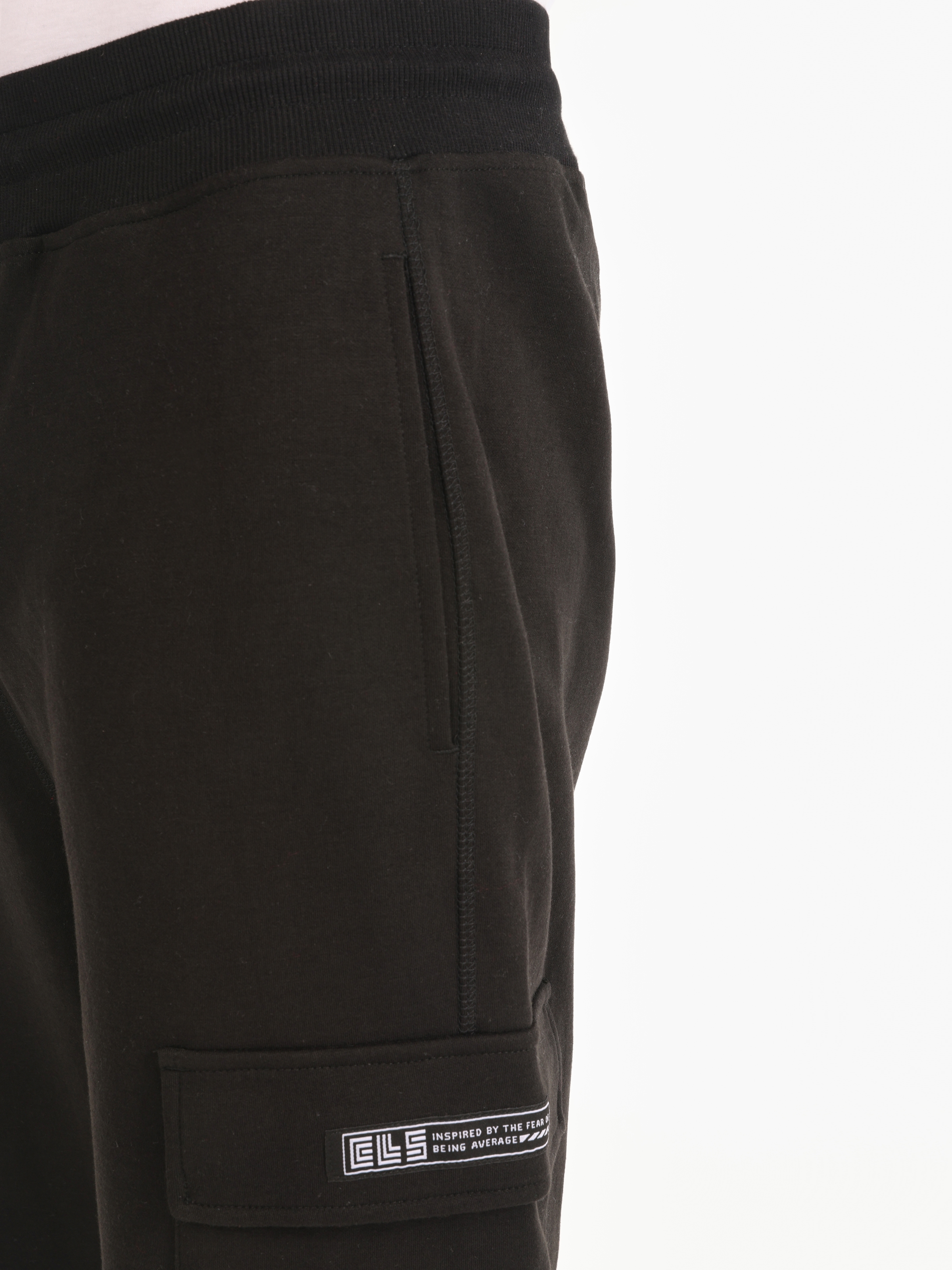 Afișați detalii pentru Pantaloni De Trening De Barbati Negru Regular Fit  