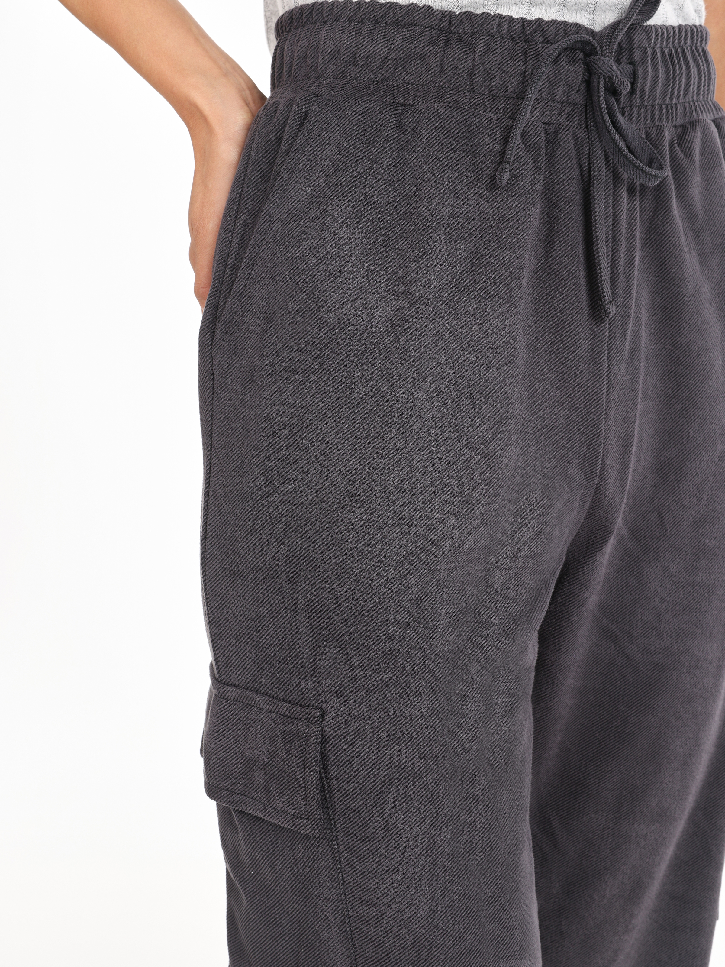 Afișați detalii pentru Pantaloni De Trening De Dama Antracit Regular Fit  CL1065114