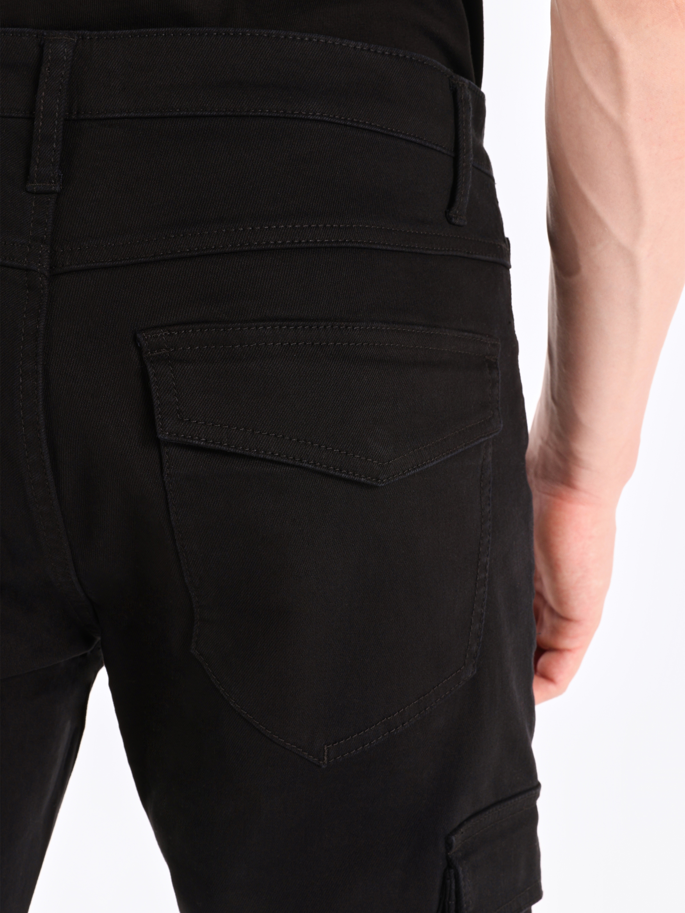 Afișați detalii pentru Pantaloni De Barbati Negru Slim Fit  