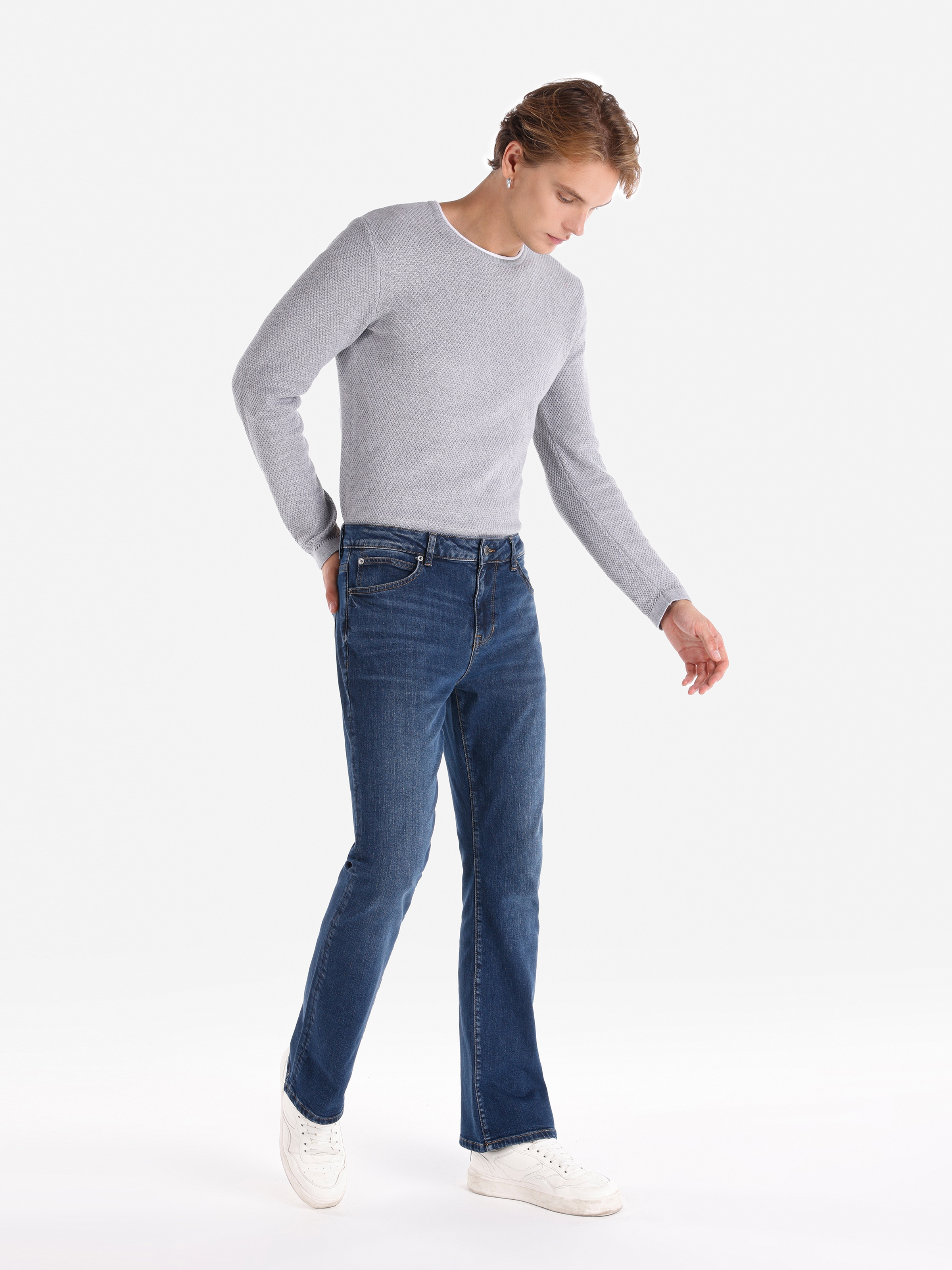 Afișați detalii pentru Pantaloni De Barbati Albastru Marin Regular Fit  CL1068491