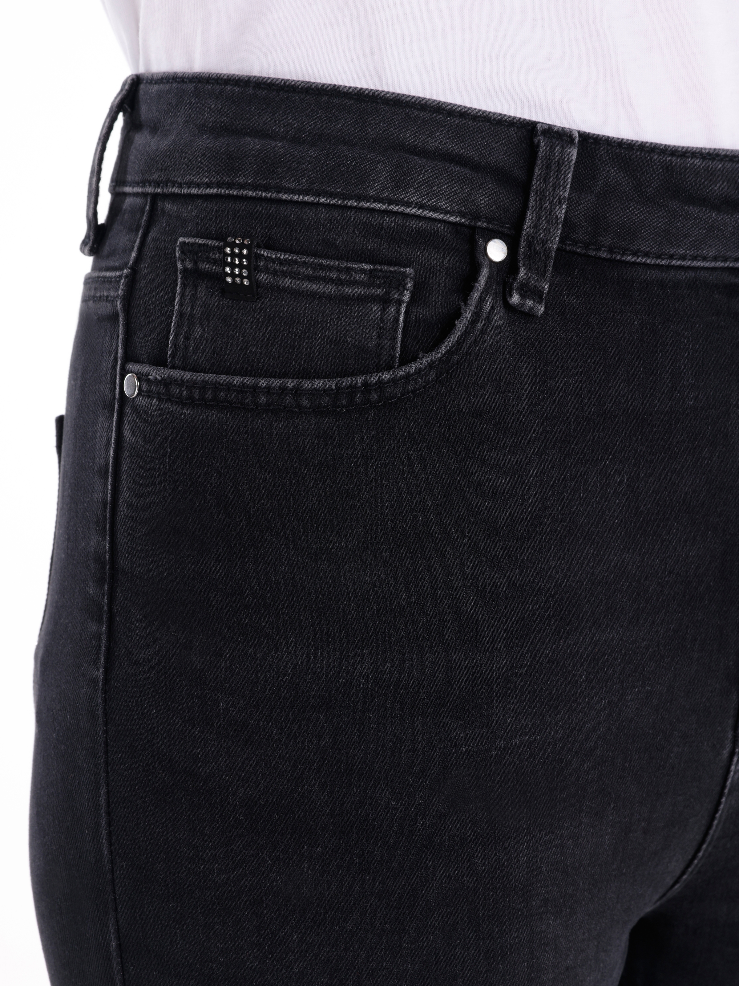 Afișați detalii pentru Pantaloni De Dama Negru Skinny Fit 760 DIANA 