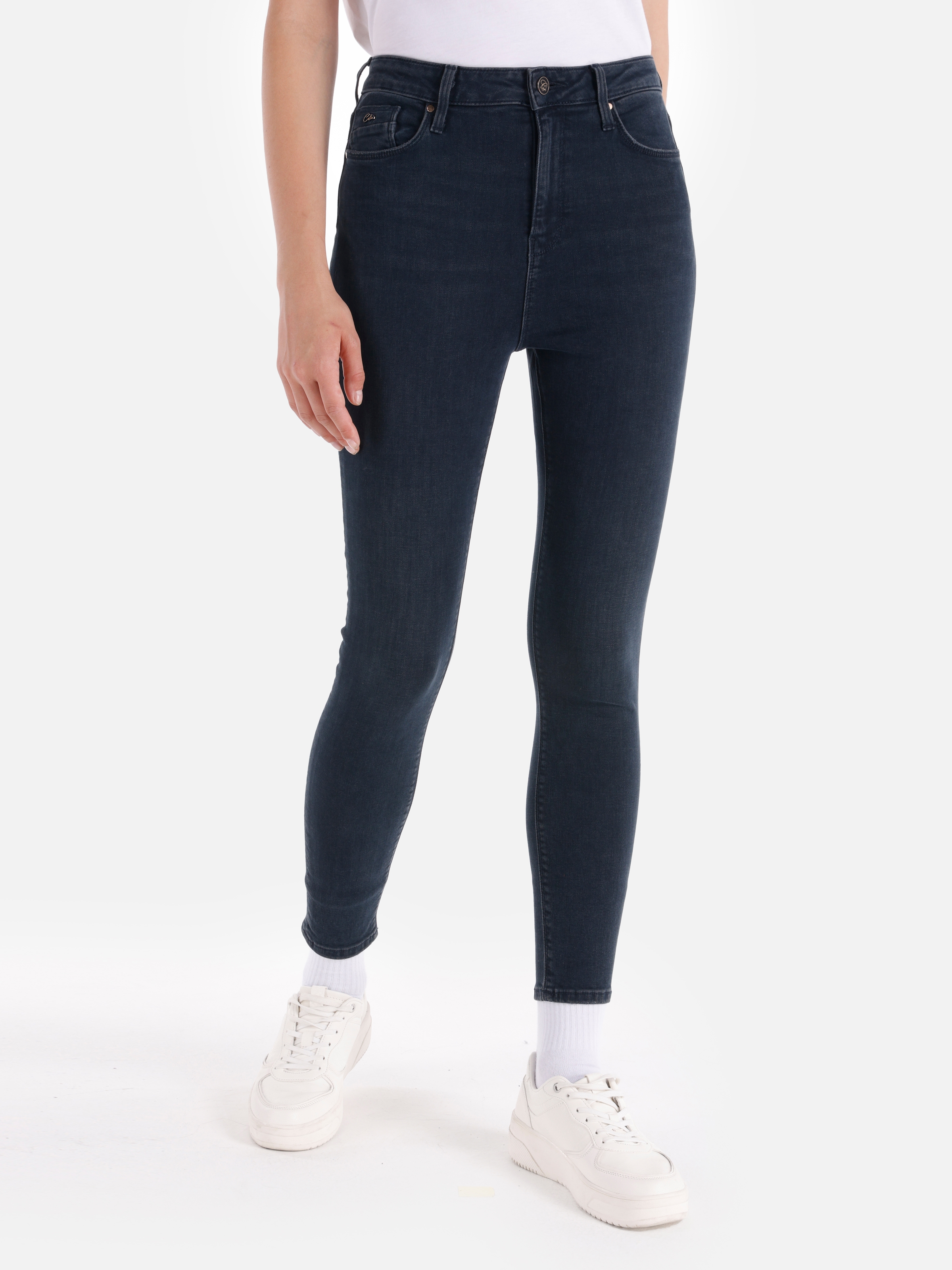 Afișați detalii pentru Pantaloni De Dama Albastru inchis Skinny Fit 760 DIANA CL1066387