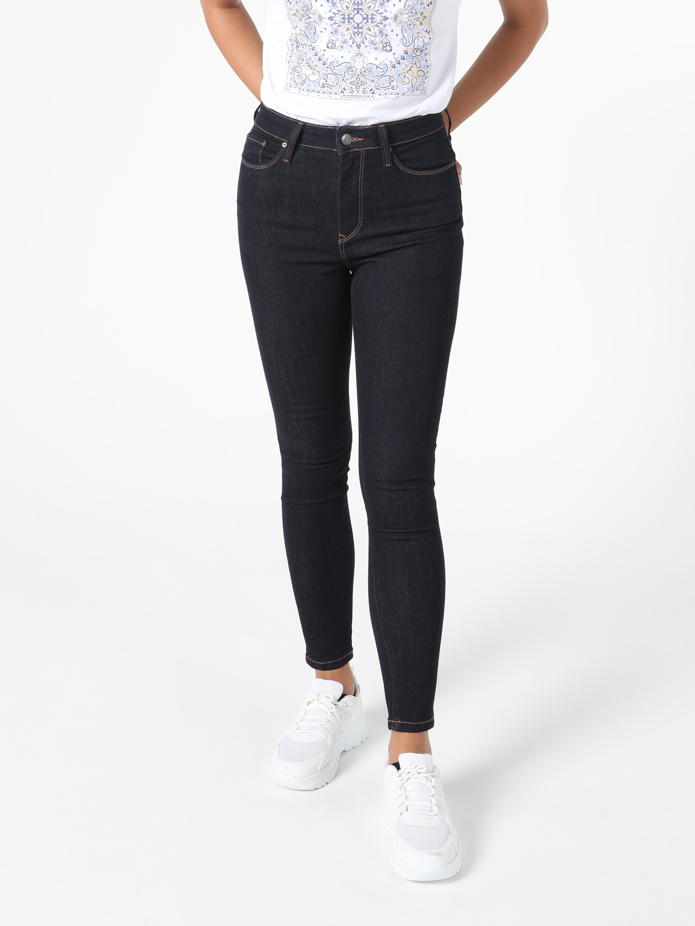 Afișați detalii pentru Pantaloni De Dama Denim Super Slim Fit 760 DIANA 