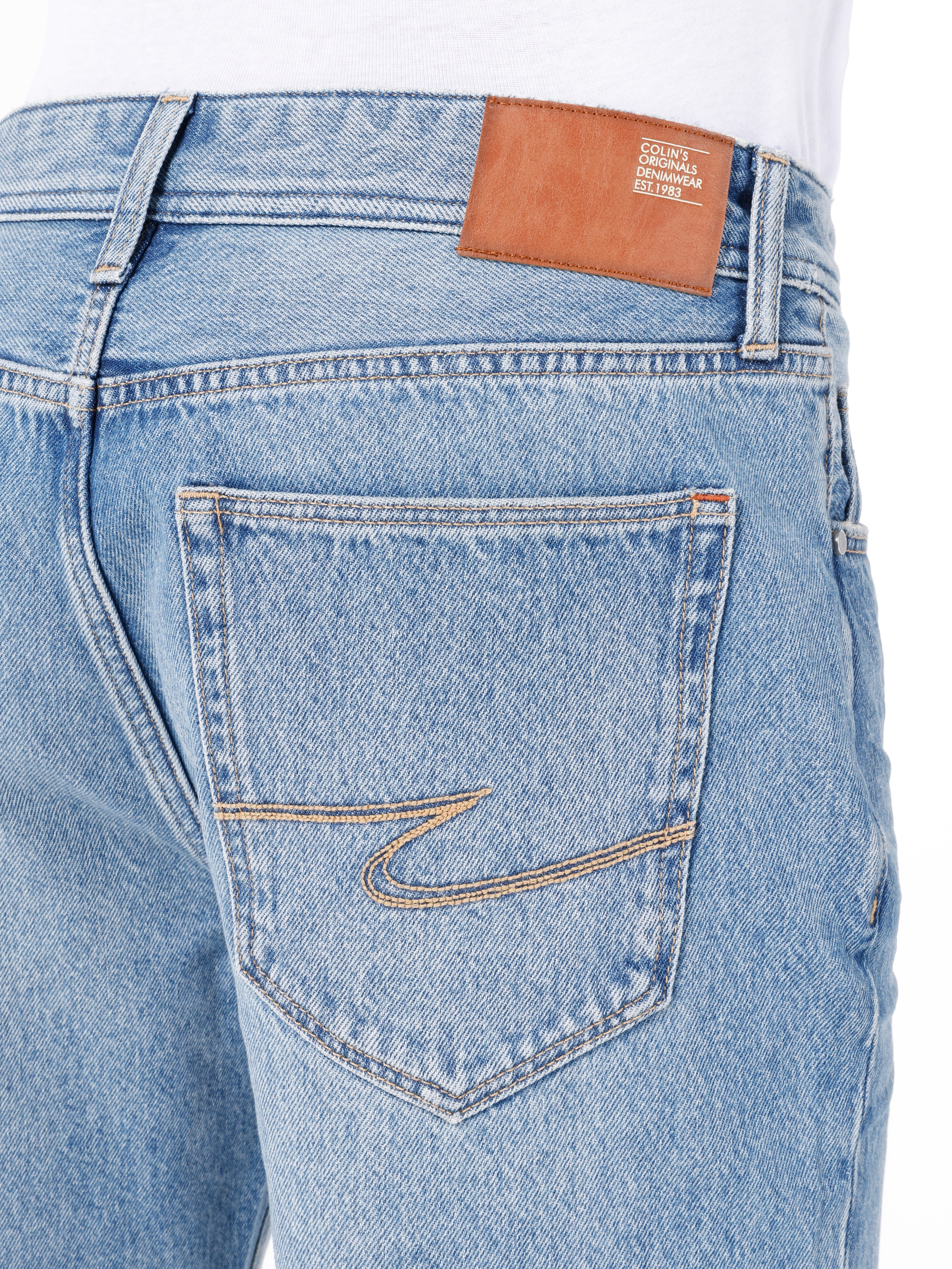 Afișați detalii pentru Short / Pantaloni Scurti De Barbati Albastru Regular Fit 045 DAVID 