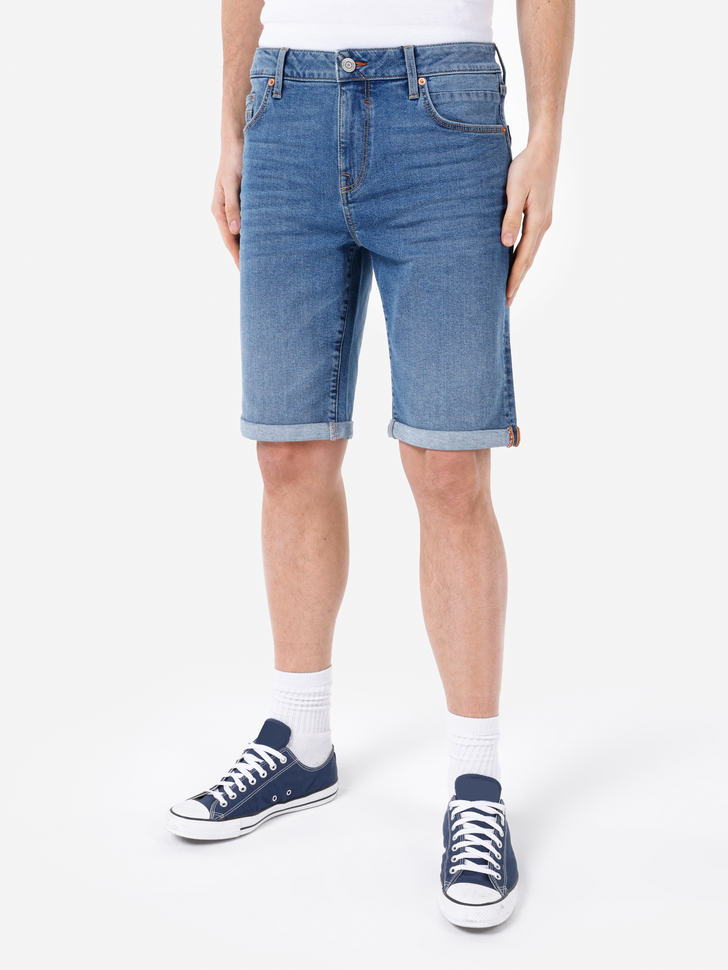 Afișați detalii pentru Short / Pantaloni Scurti De Barbati Albastru Straight Fit 044 KARL 