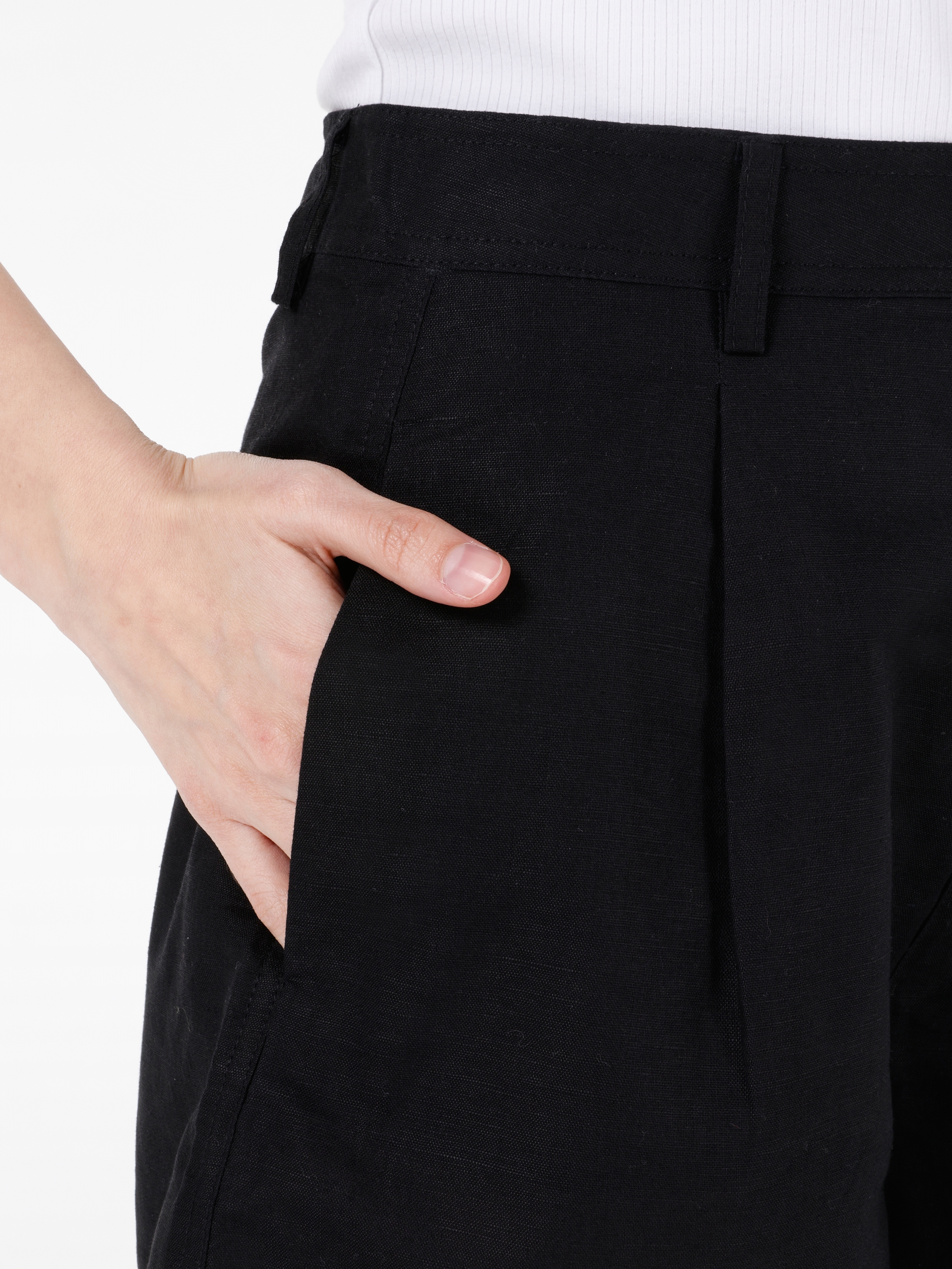 Afișați detalii pentru Short / Pantaloni Scurti De Dama Negru Regular Fit  