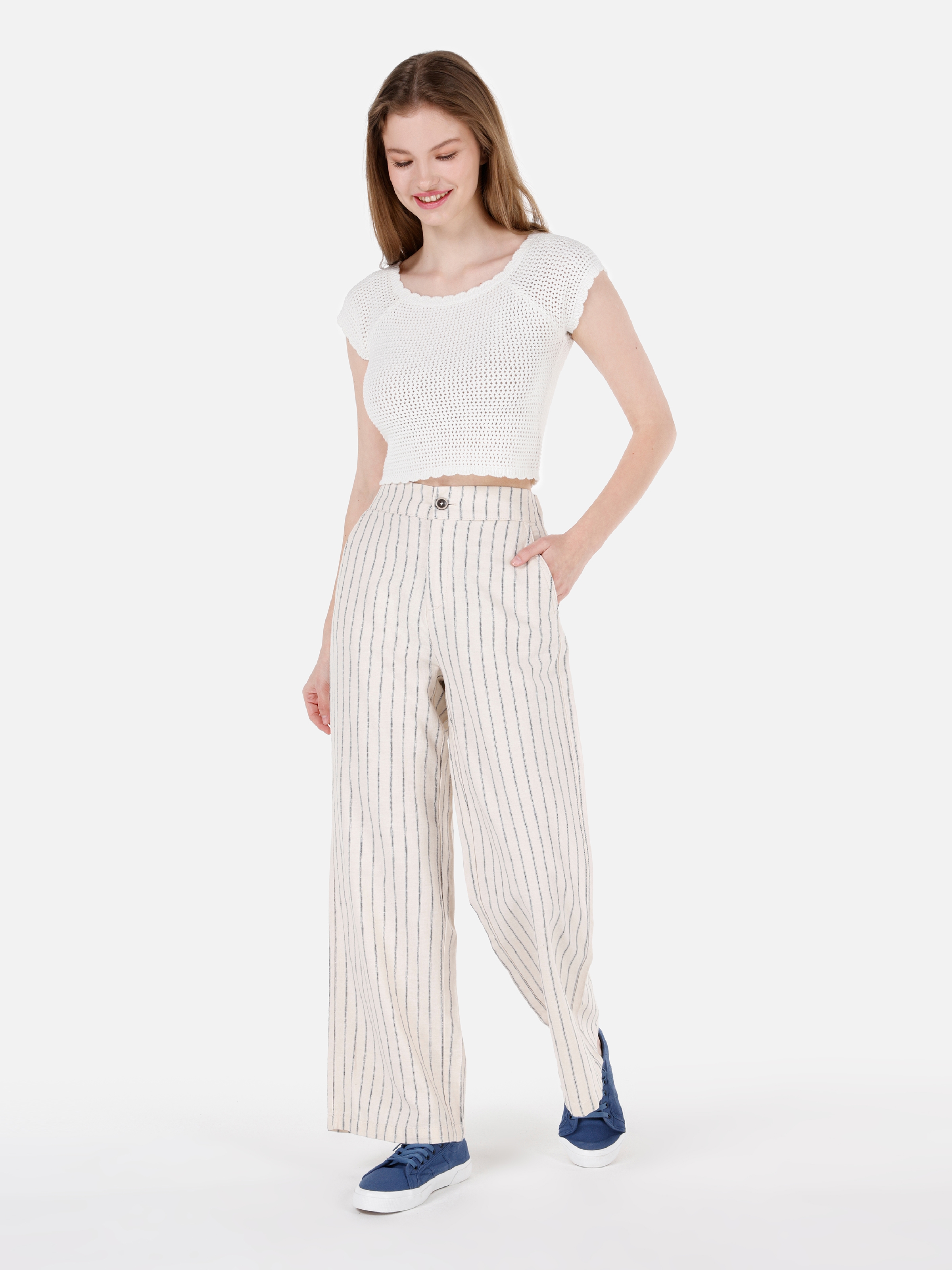 Afișați detalii pentru Pantaloni De Dama Ecru Regular Fit  CL1069018