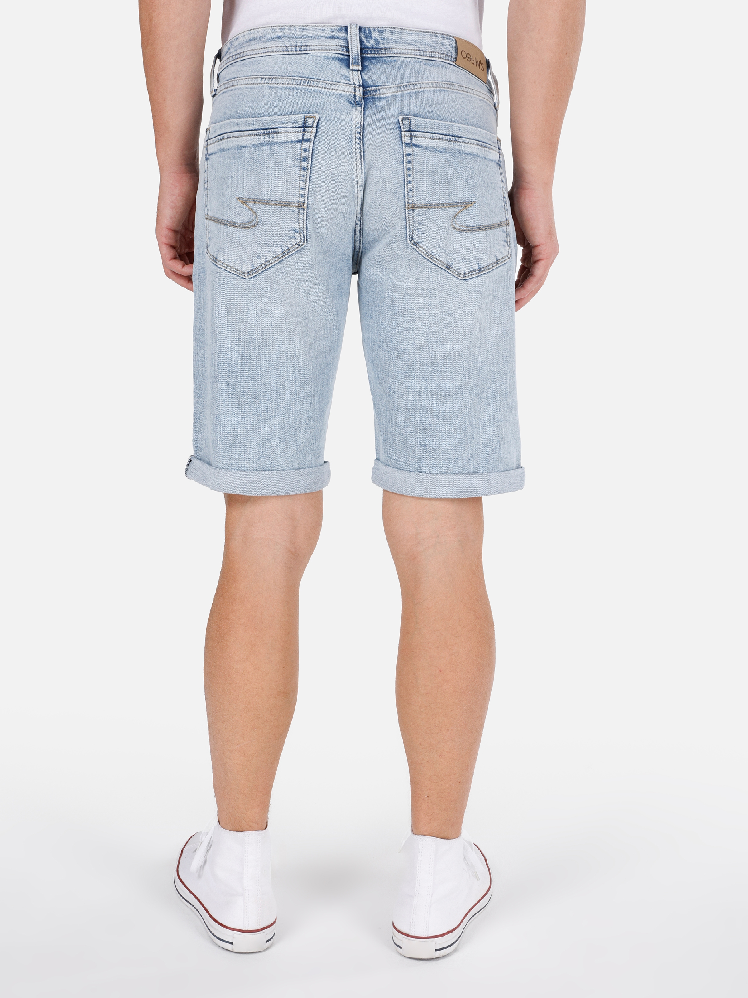 Afișați detalii pentru Short / Pantaloni Scurti De Barbati Albastru deschis Straight Fit 044 KARL CL1069529