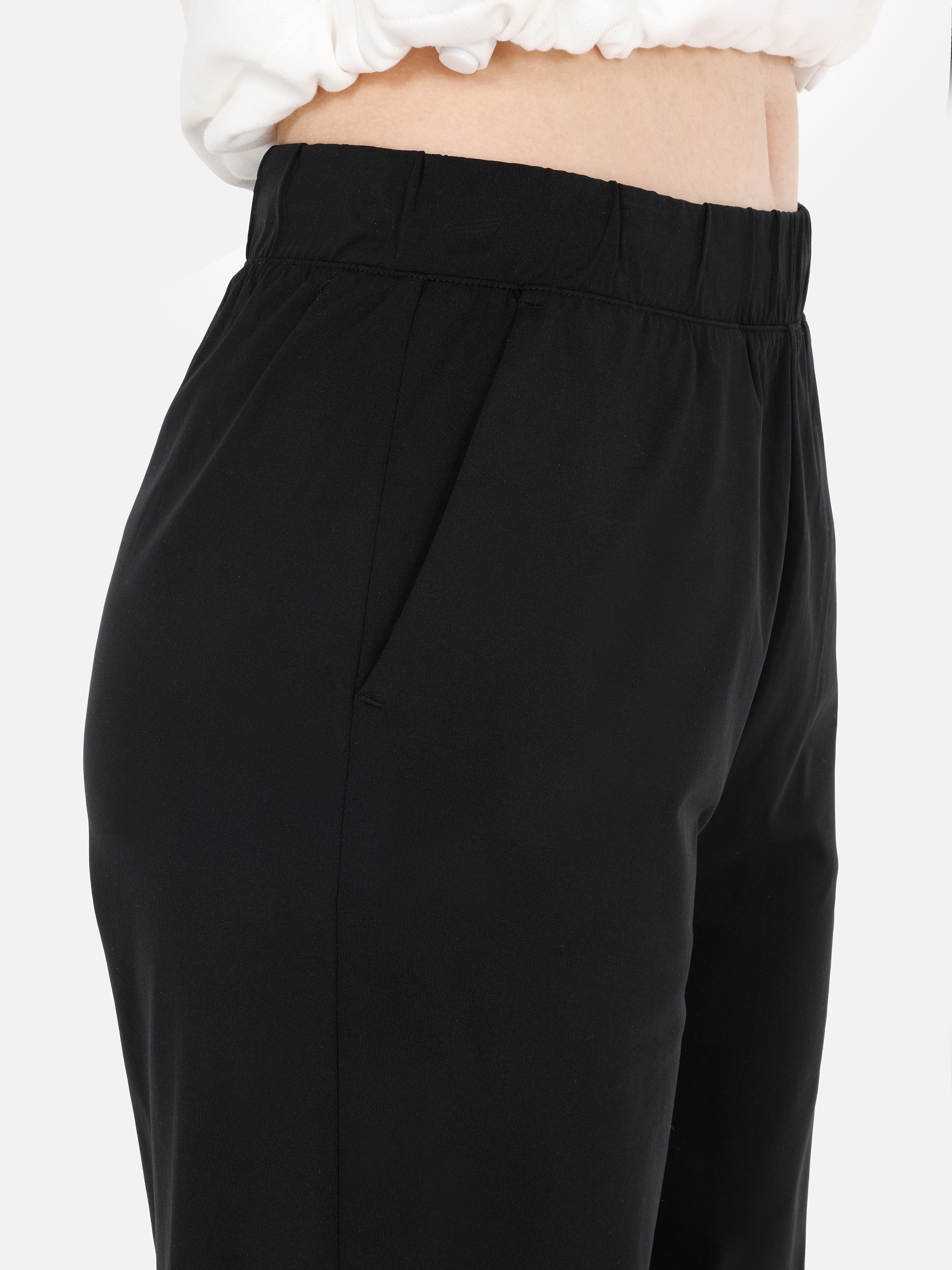 Afișați detalii pentru Pantaloni De Trening De Dama Negru Regular Fit  CL1070227