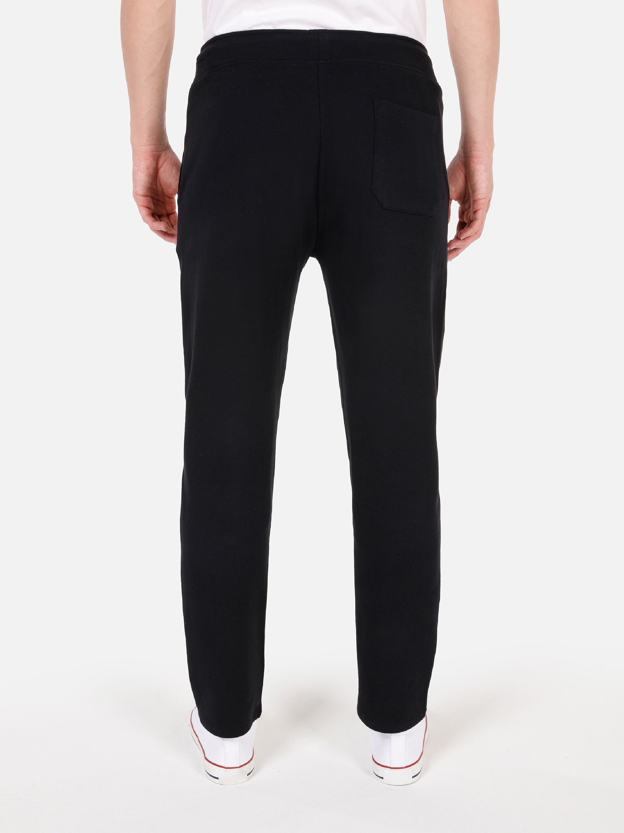 Afișați detalii pentru Pantaloni De Trening De Barbati Negru Slim Fit  CL1070182