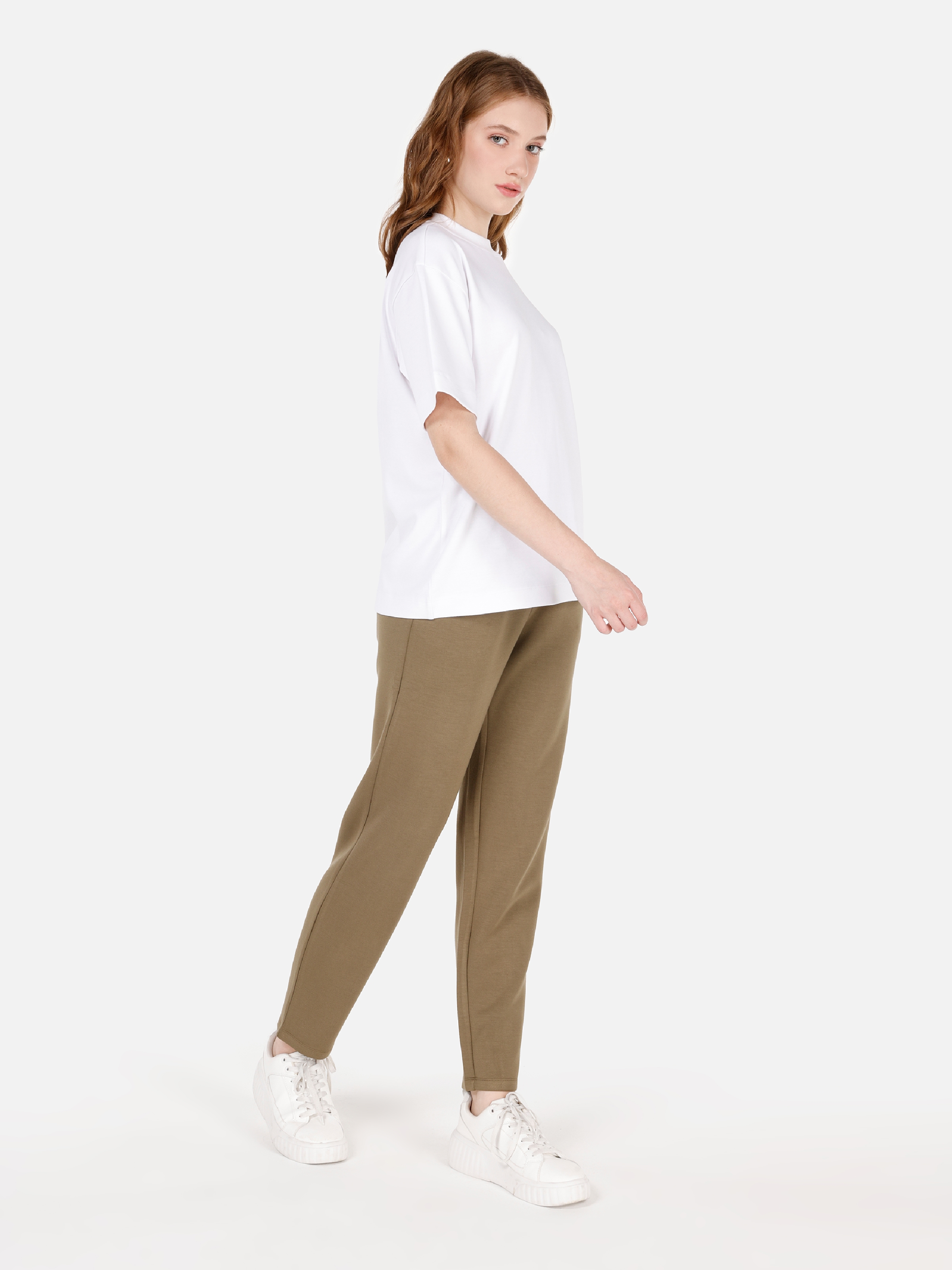 Afișați detalii pentru Pantaloni De Trening De Dama Kaki Regular Fit  CL1070252