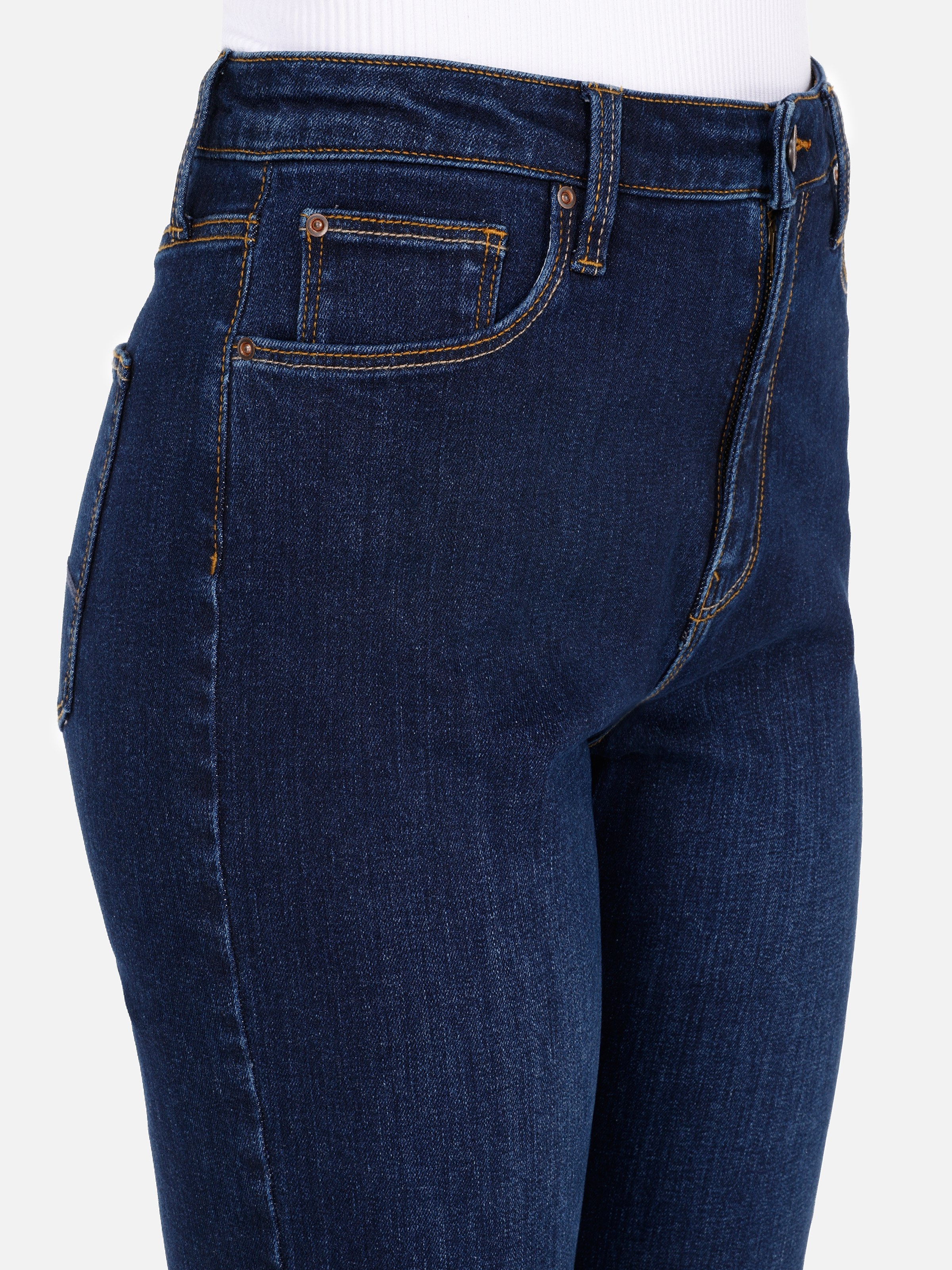 Afișați detalii pentru Pantaloni De Dama Denim Regular Fit 791 MONICA CL1071326