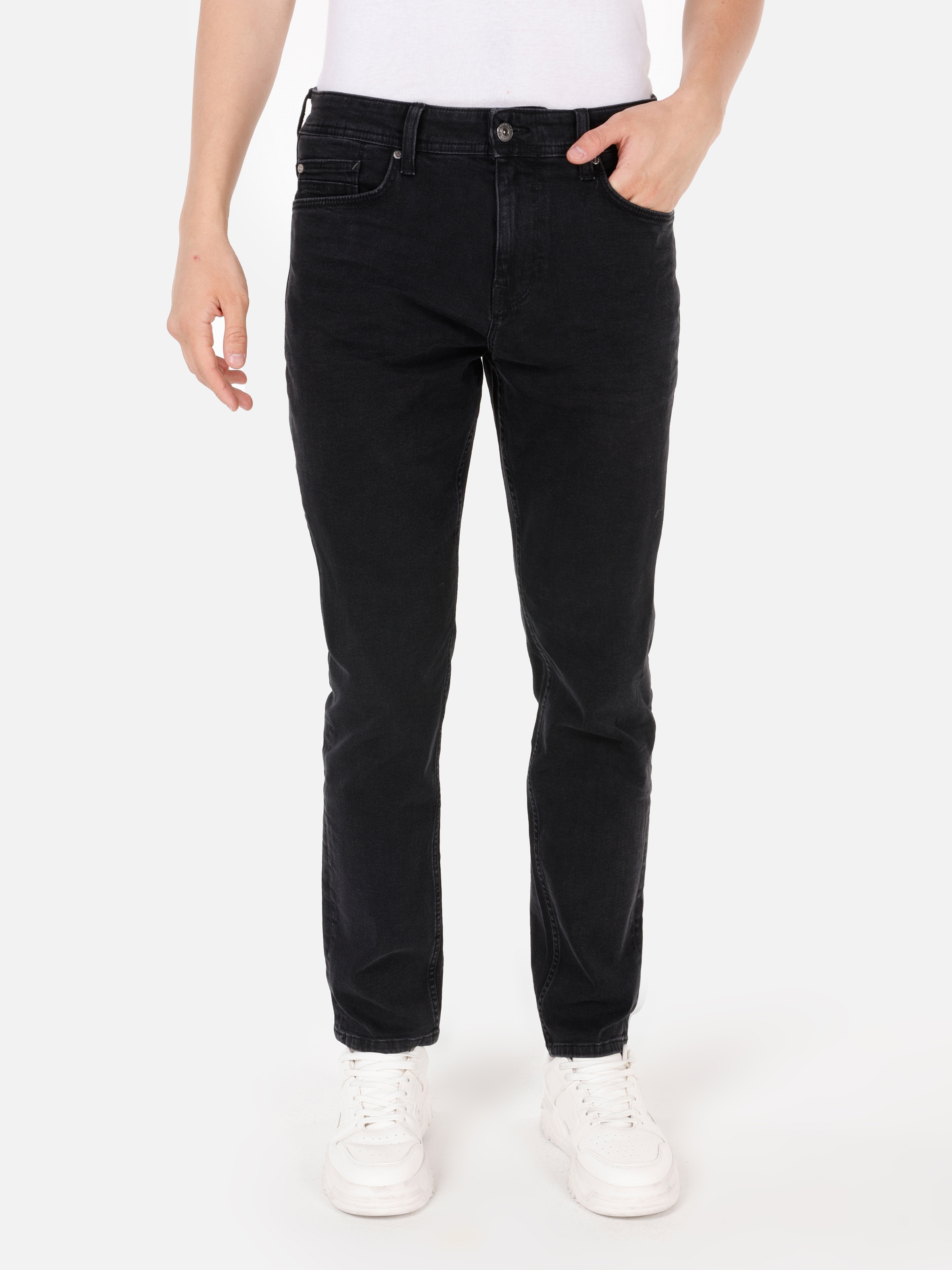 Afișați detalii pentru Pantaloni De Barbati Negru Regular Fit 067 JACK CL1070597