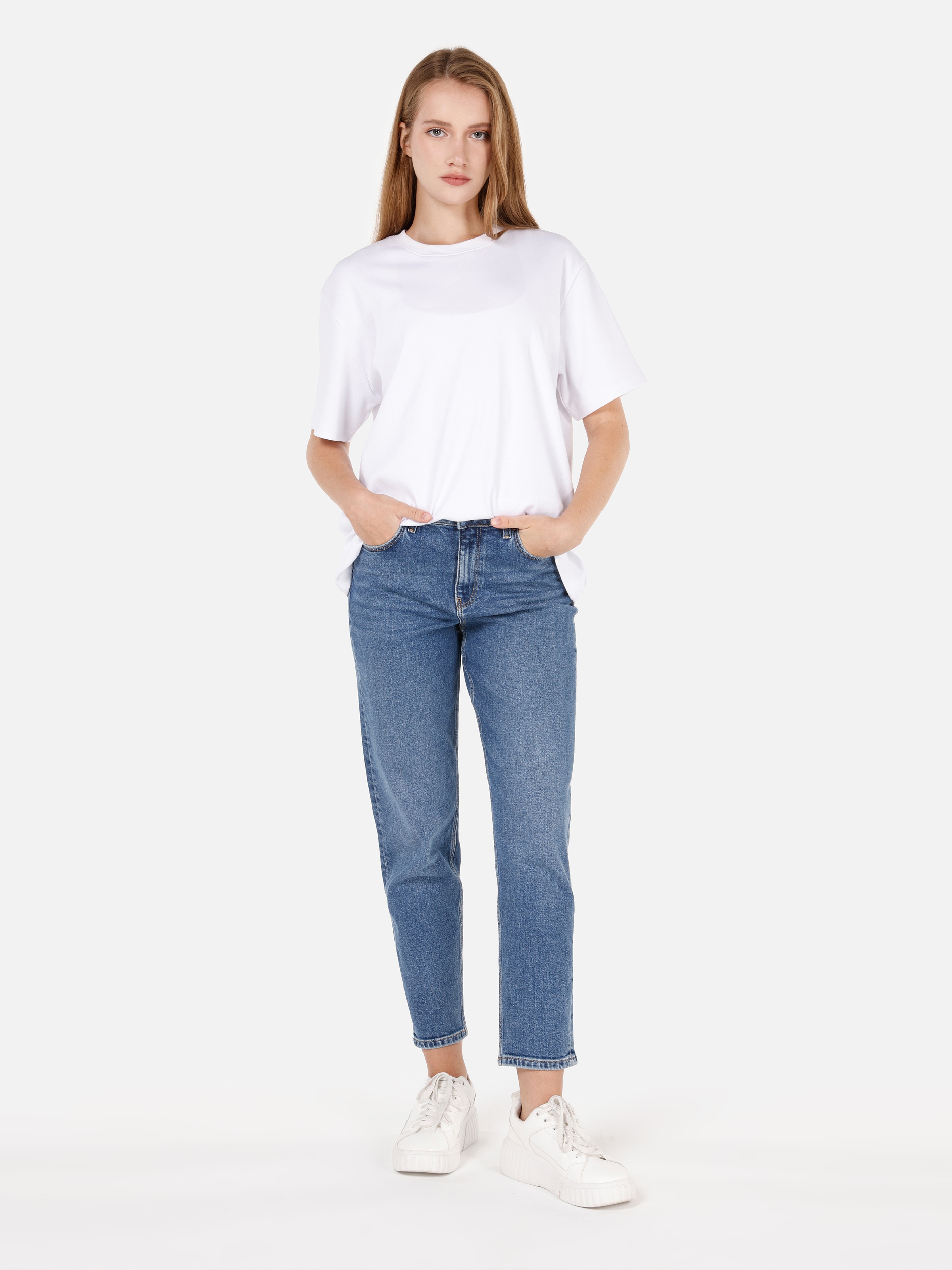 Afișați detalii pentru Pantaloni De Dama Albastru Mom Fit 896  MARIA CL1070947