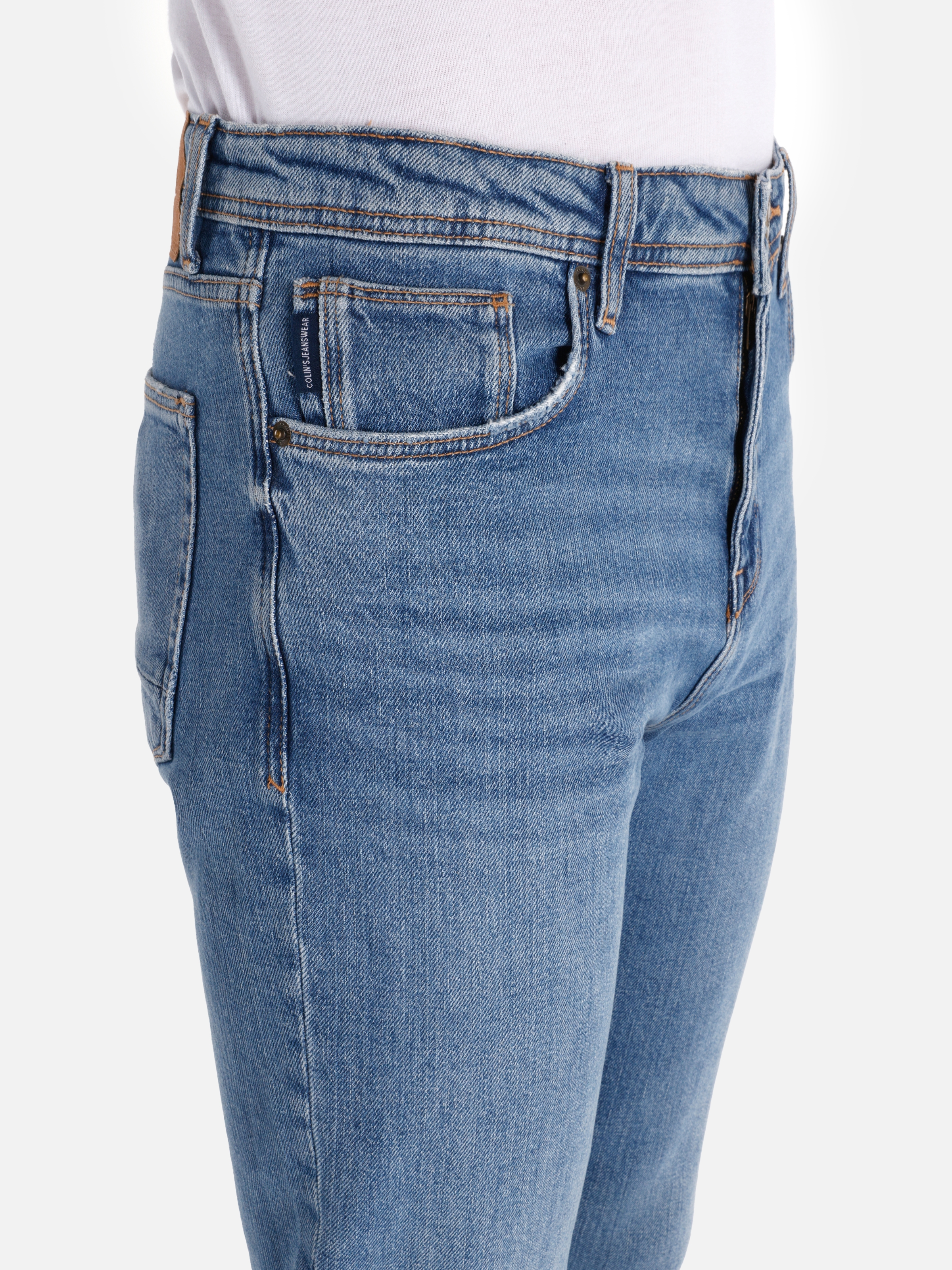 Afișați detalii pentru Pantaloni De Barbati Denim Regular Fit 067 JACK CL1071702