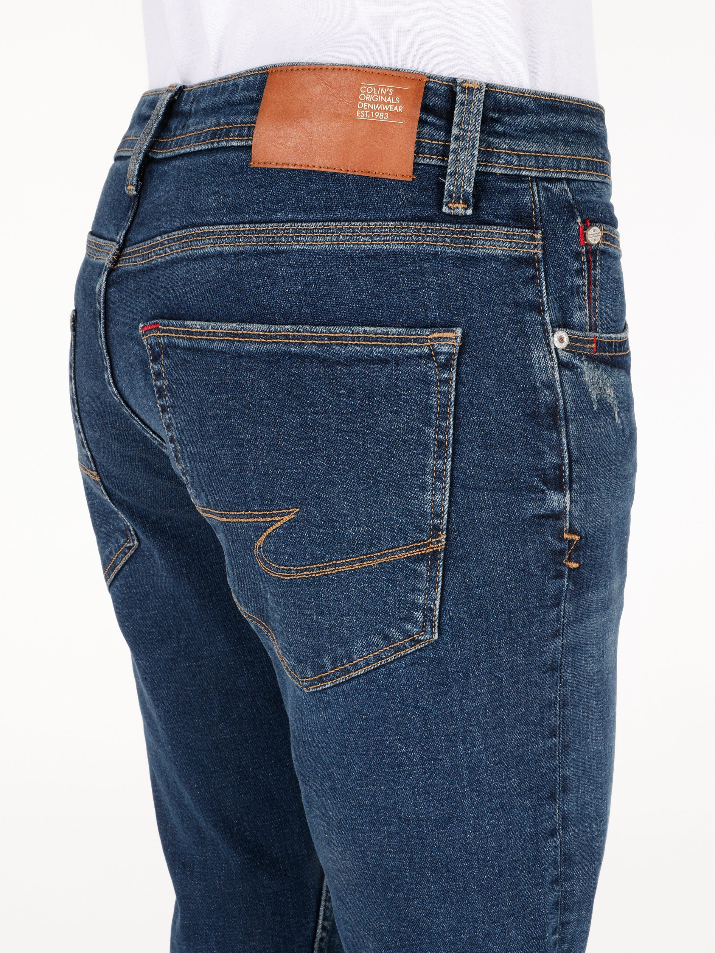 Afișați detalii pentru Pantaloni De Barbati Albastru Marin Straight Fit 044 KARL CL1071285