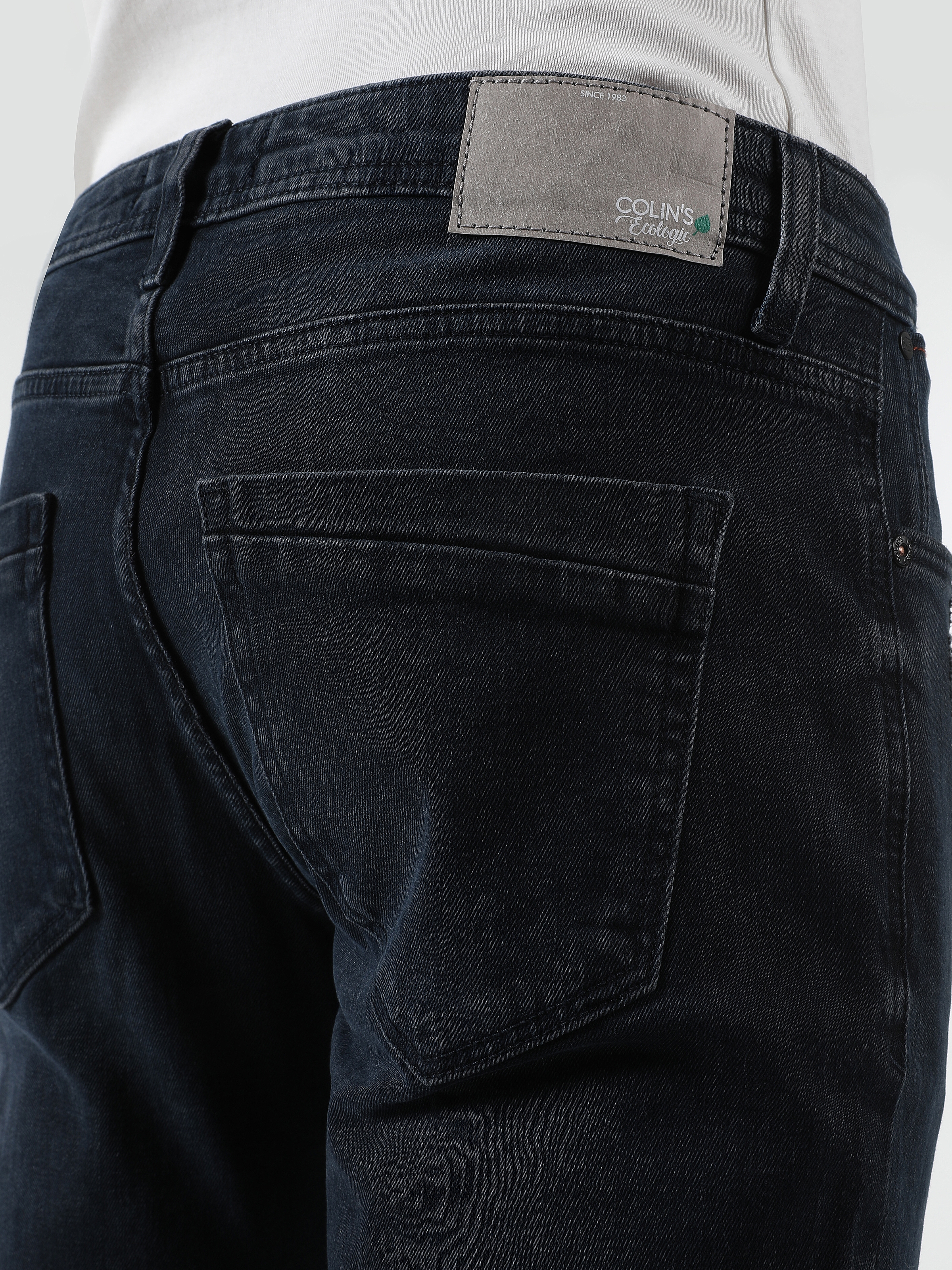 Afișați detalii pentru Pantaloni De Barbati Albastru Marin Straight Fit 044 KARL CL1061356