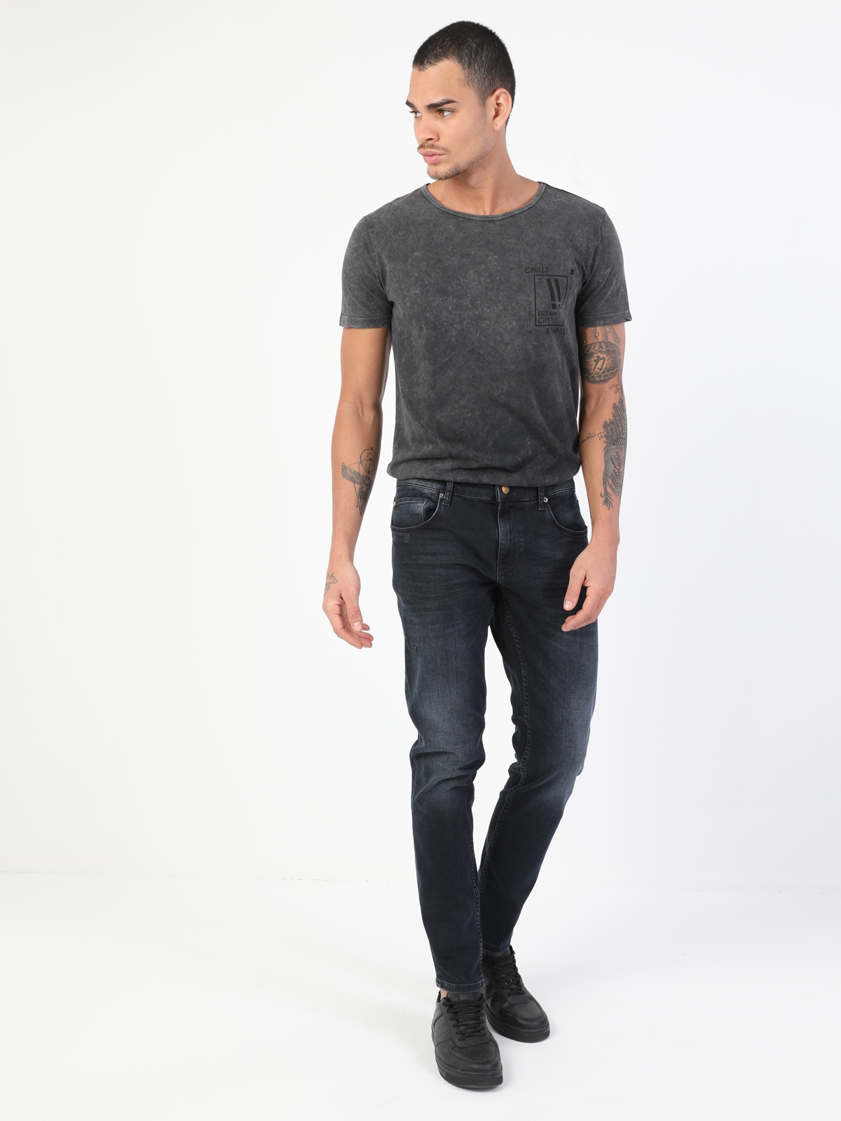 Afișați detalii pentru Pantaloni De Barbati Albastru inchis Slim Fit 041 DANNY CL1048629