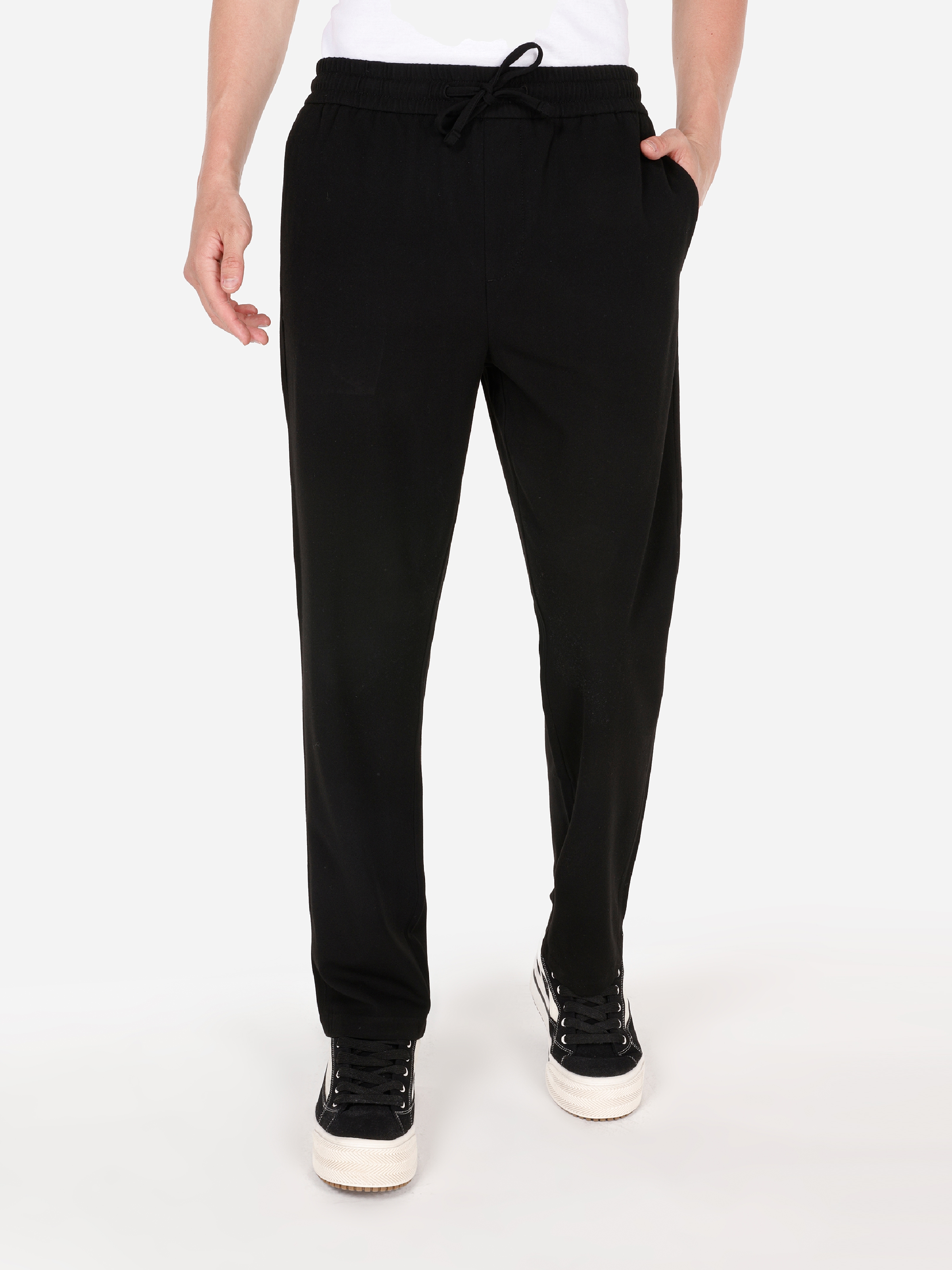 Afișați detalii pentru Pantaloni De Barbati Negru Regular Fit  CL1070527