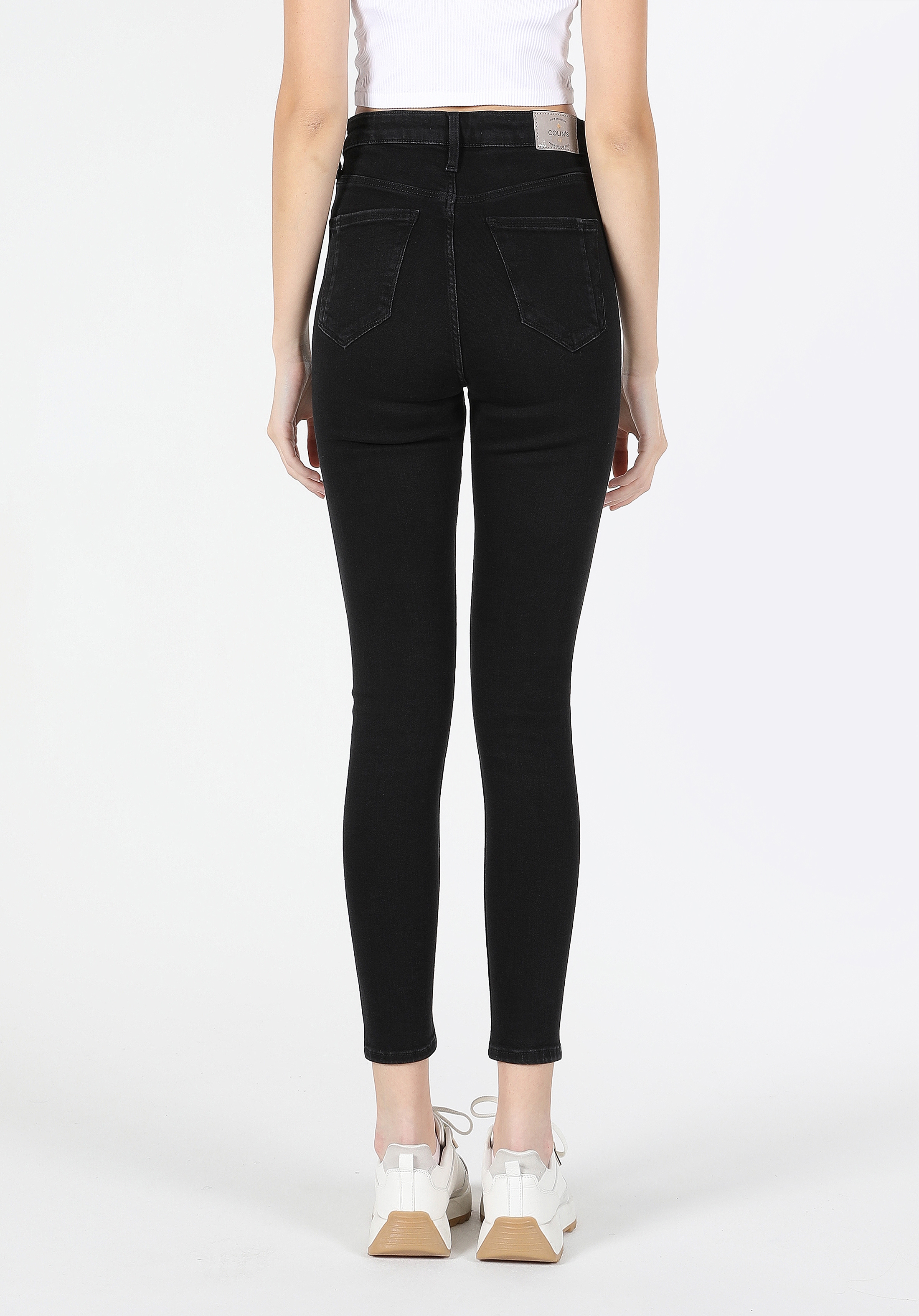 Afișați detalii pentru Pantaloni De Dama Negru Skinny Fit 760 DIANA CL1062196